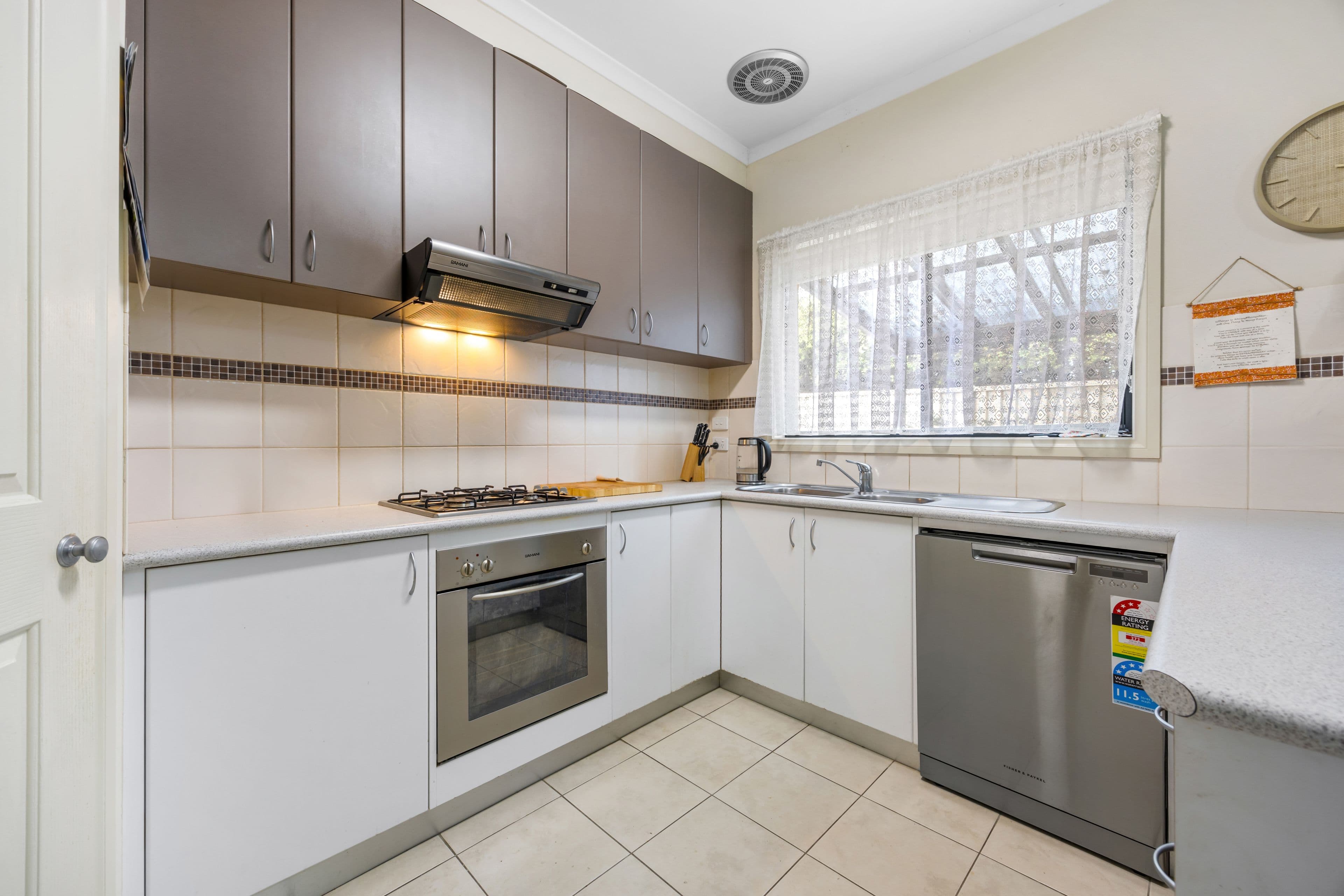 34 Menhennet Drive , Delacombe VIC 3356, Delacombe - Thumbnail 8