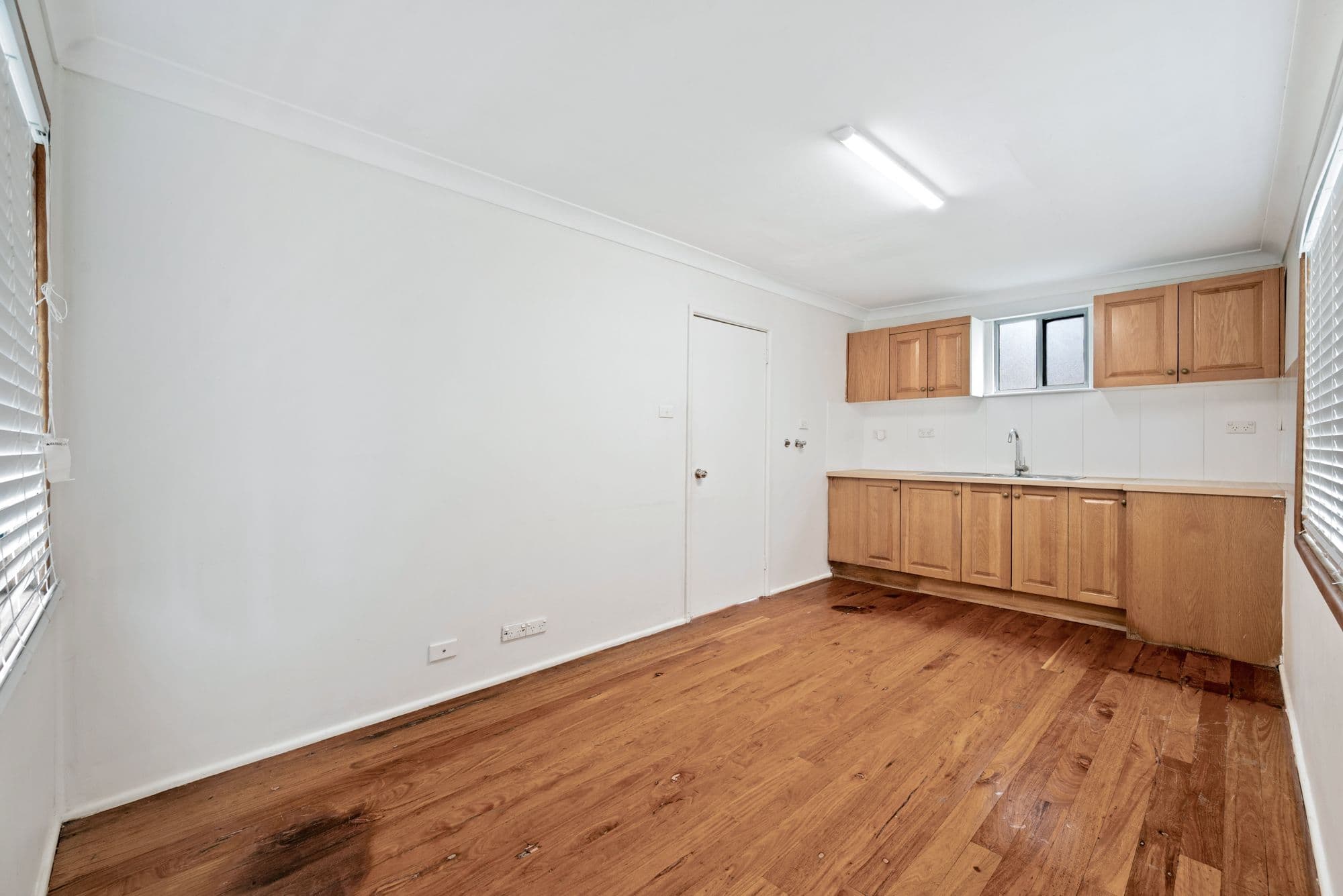 62 & 62a Farnsworth Avenue , Campbelltown NSW 2560, Campbelltown - Thumbnail 7