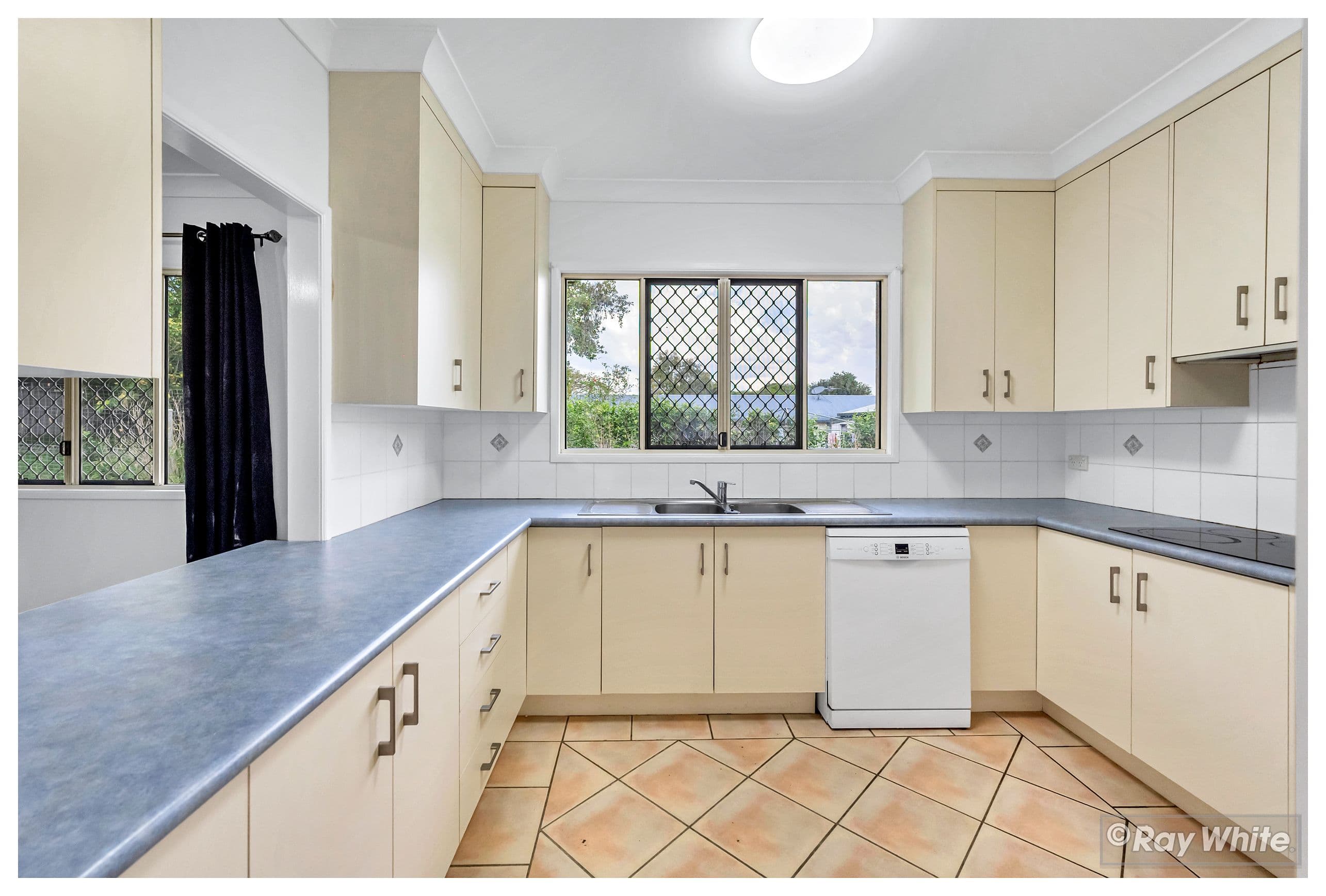10 Sydney King Close , Gracemere QLD 4702, Gracemere - Thumbnail 3