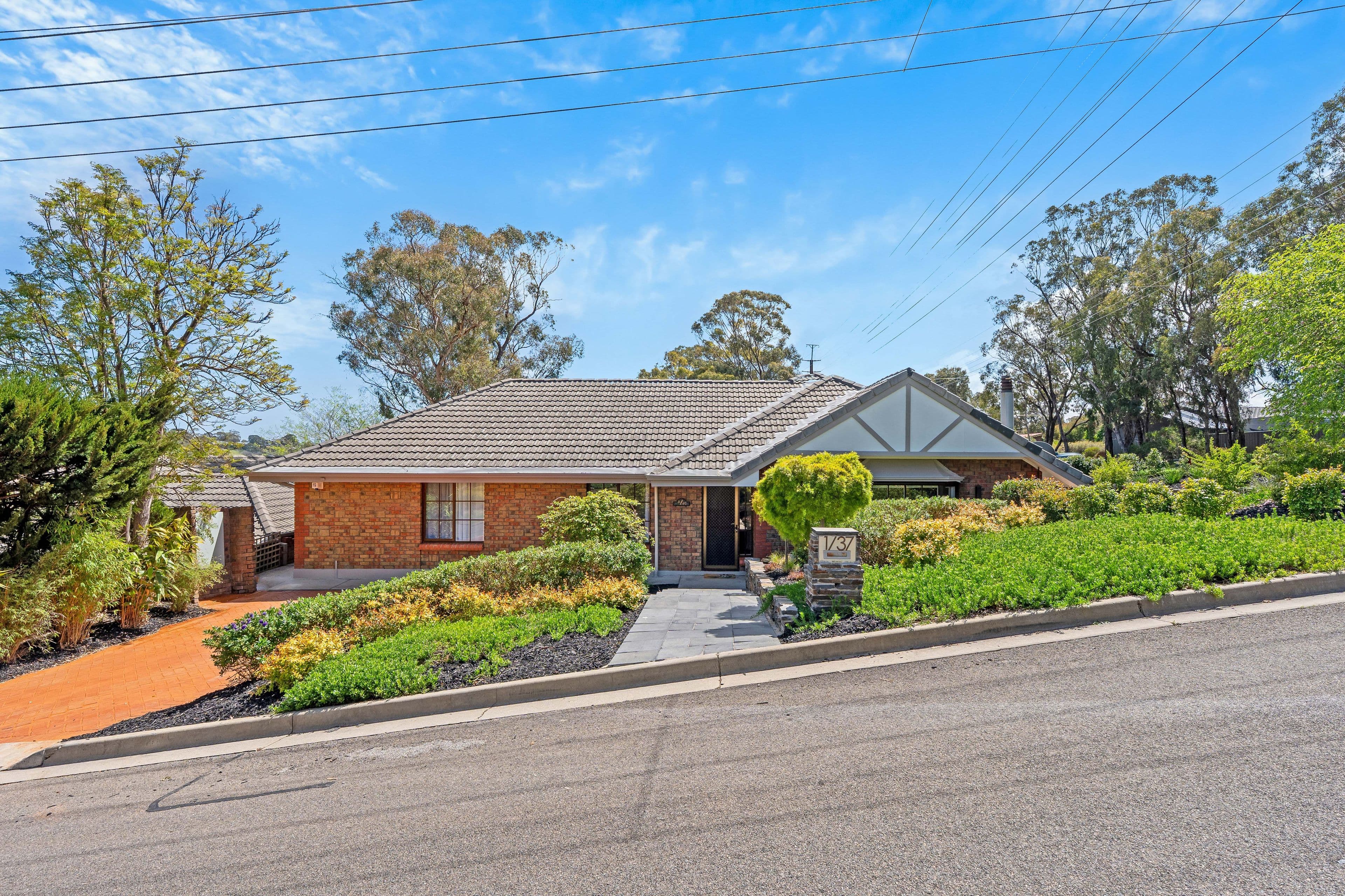 37 Gorelon Drive , Flagstaff Hill SA 5159, Flagstaff Hill - Image 1
