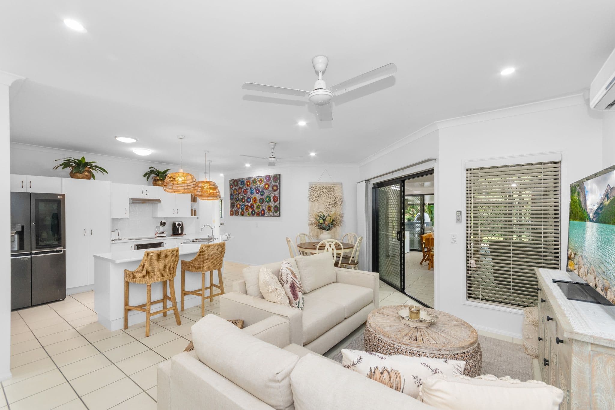 6 Cowboy Court , Kelso QLD 4815, Kelso - Thumbnail 2