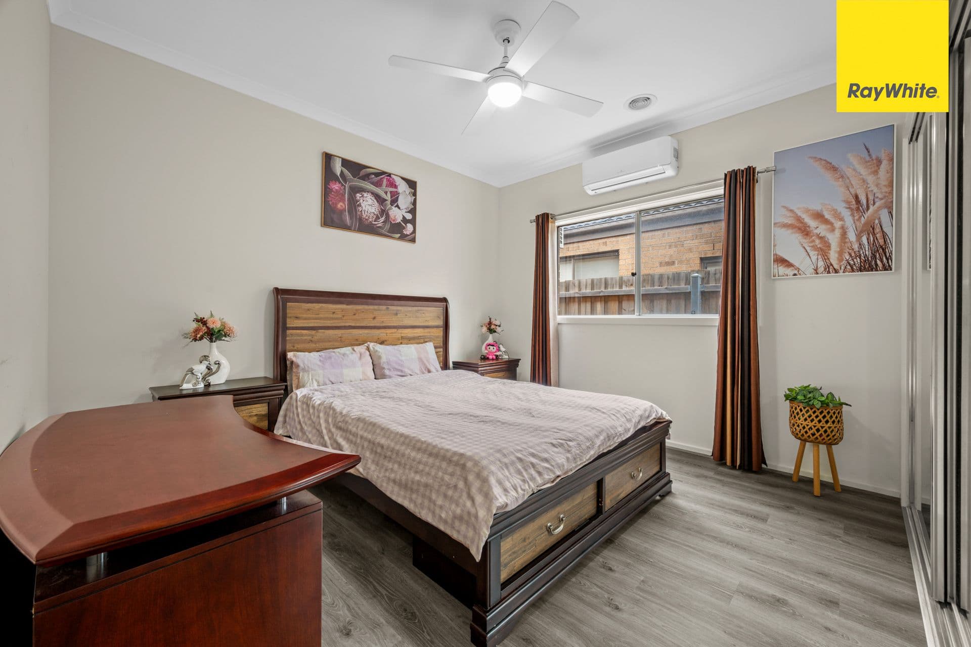 8 Pearce Way , WEIR VIEWS VIC 3338, Weir Views - Thumbnail 5