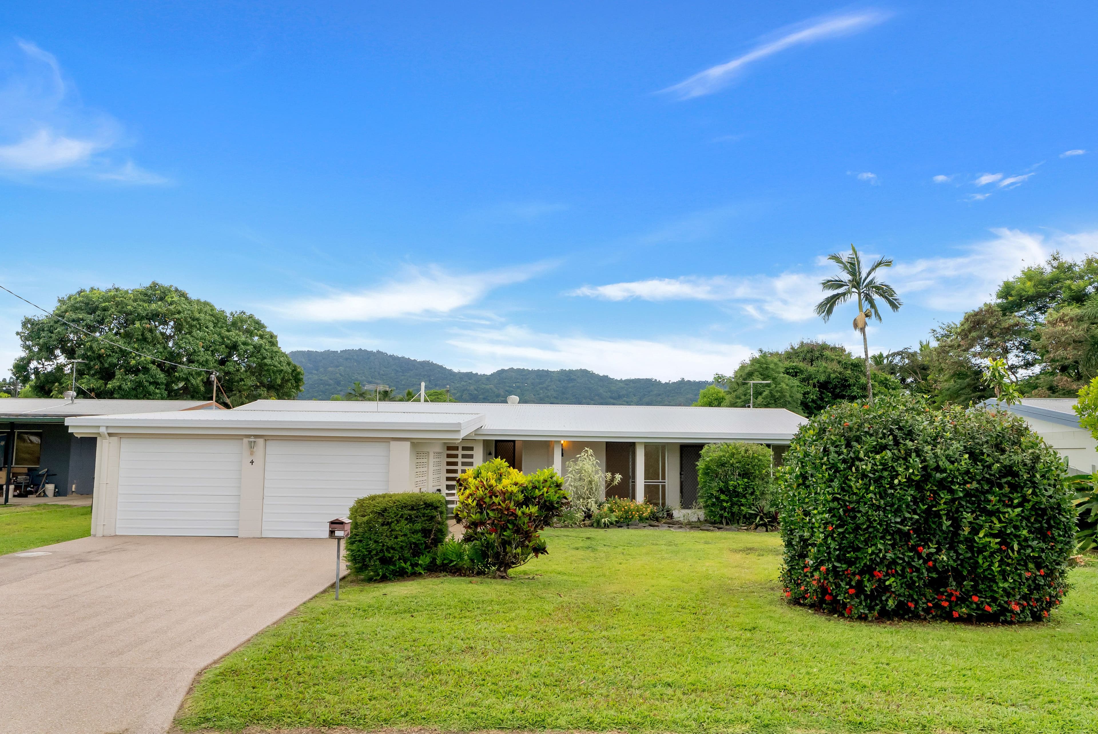 4 Satinay Close , Manoora QLD 4870, Manoora - Thumbnail 2