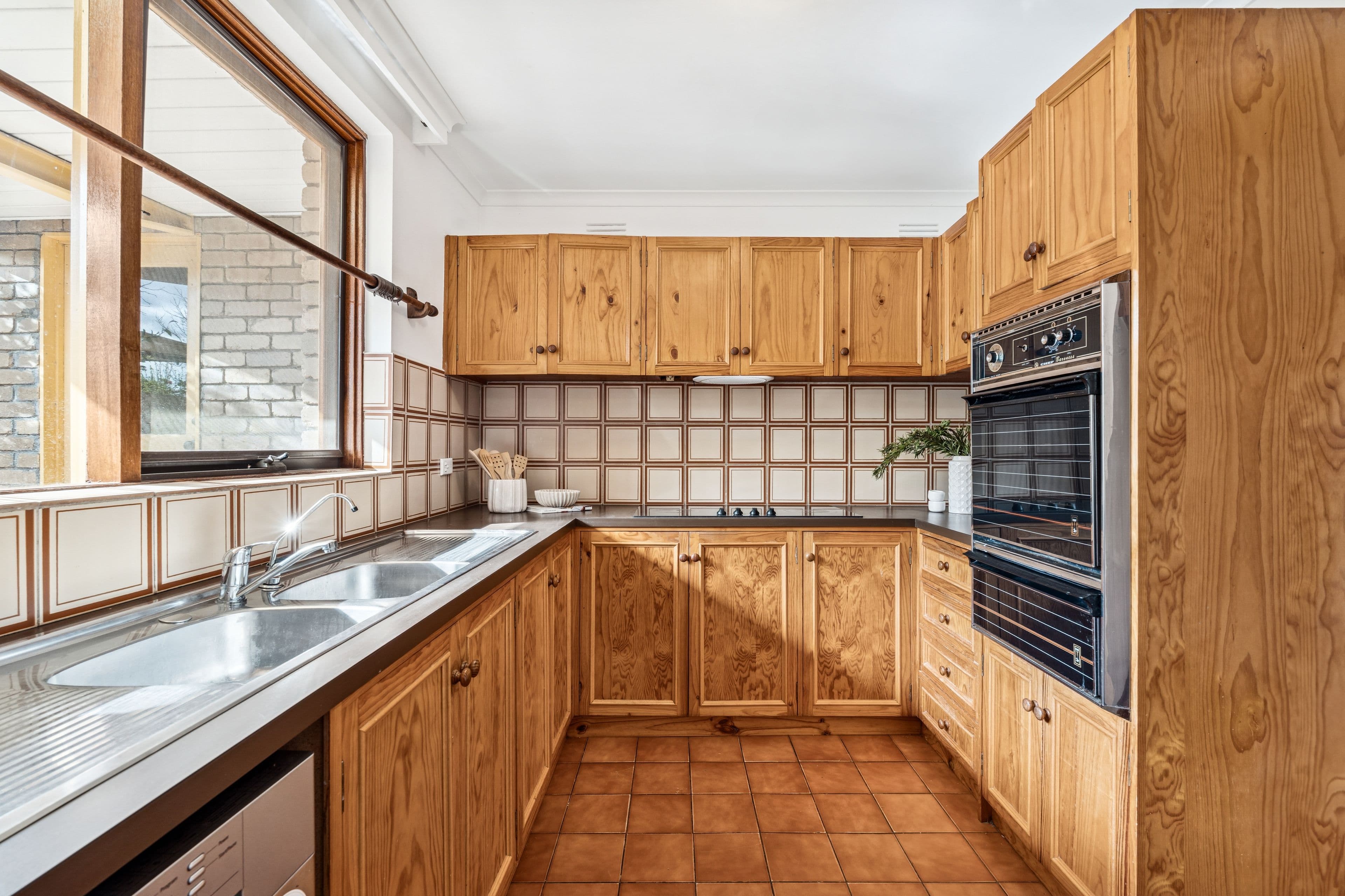 15 Austin Crescent , Pascoe Vale VIC 3044, Pascoe Vale - Thumbnail 8