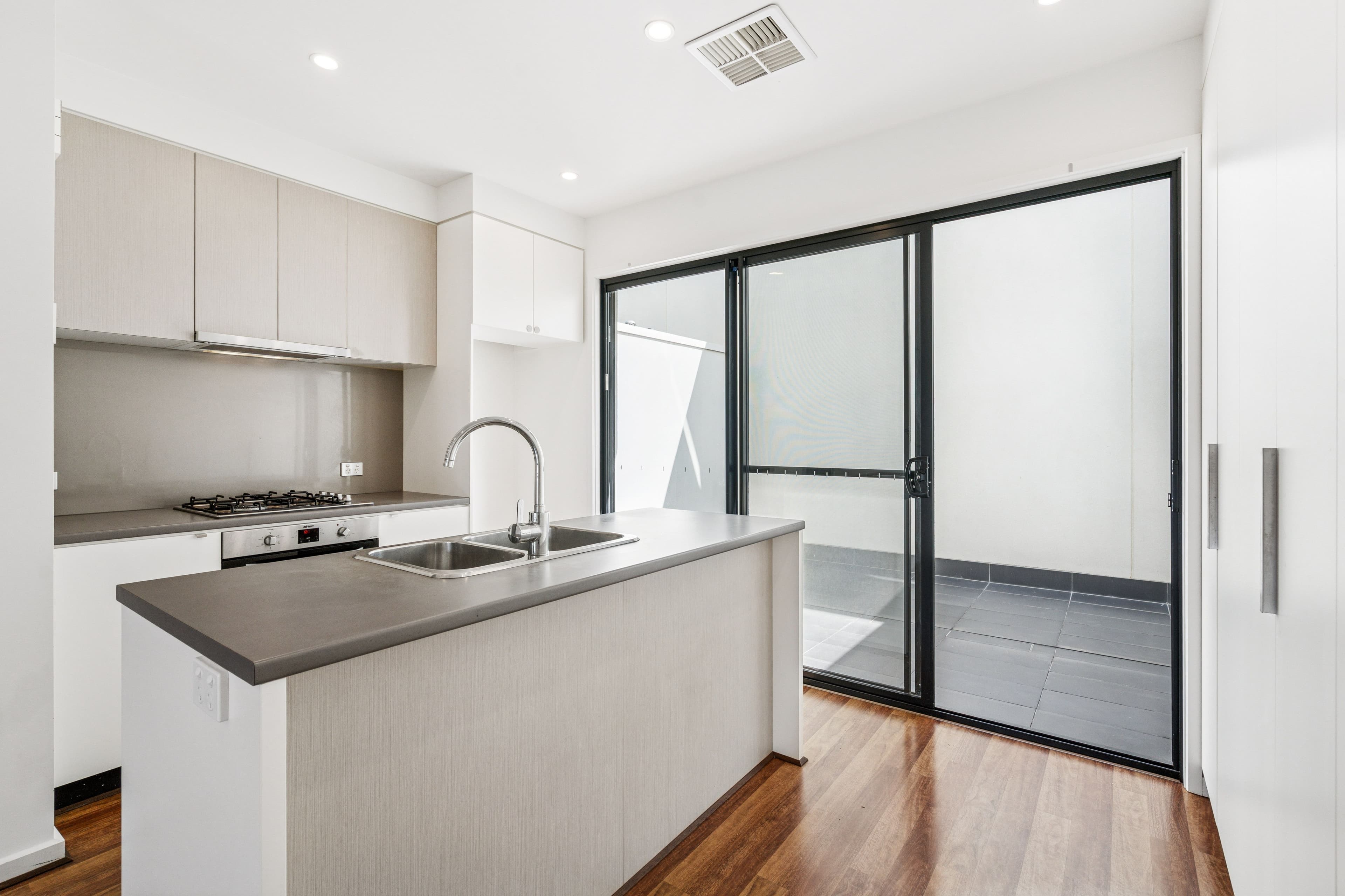 36 Trainer Street , St Clair SA 5011, St Clair - Thumbnail 4