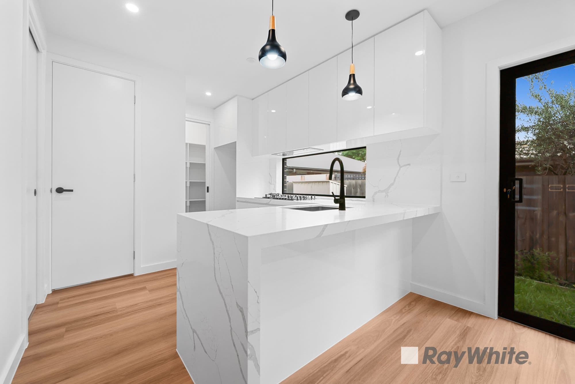11 Ambleside Crescent , Berwick VIC 3806, Berwick - Thumbnail 3