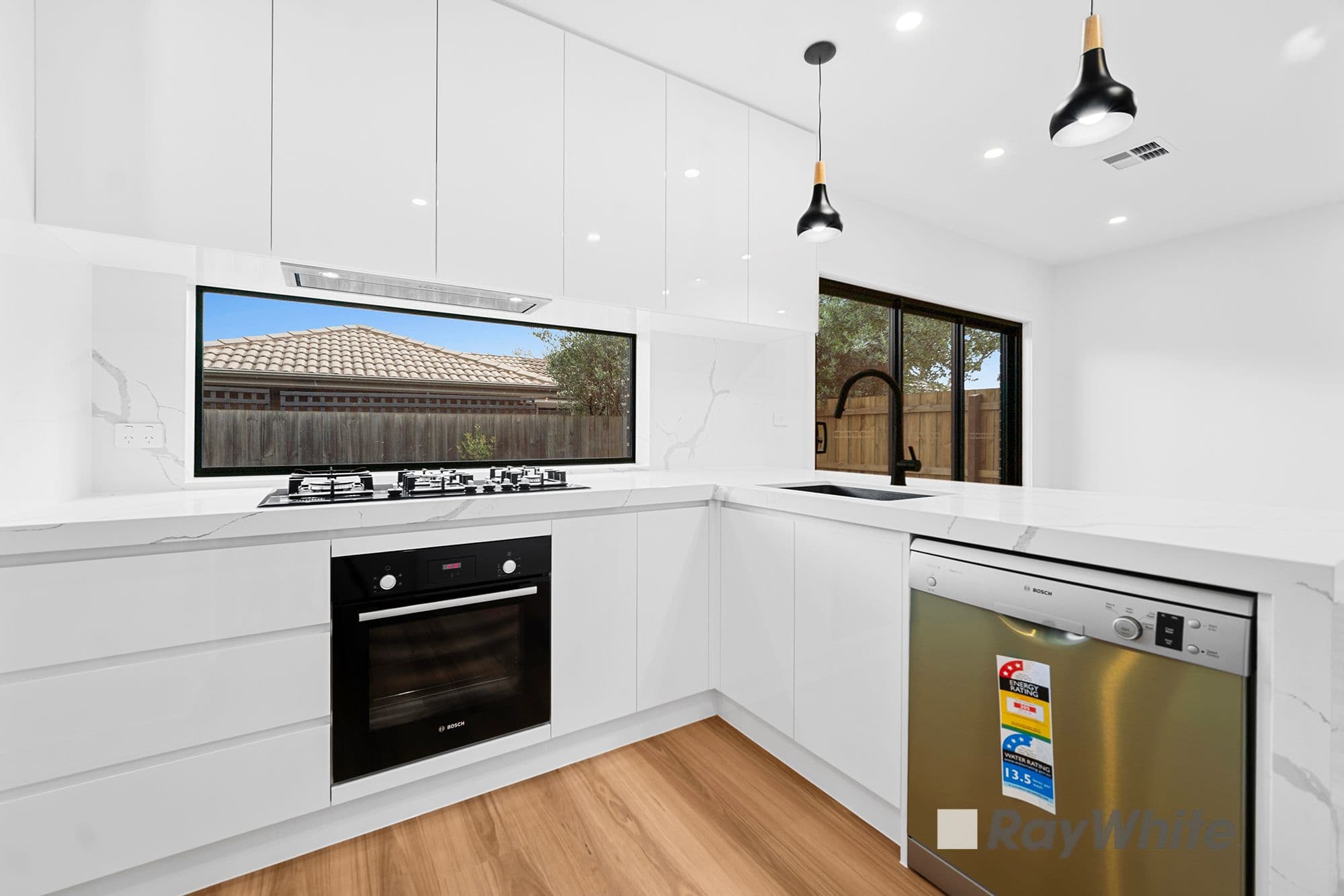 11 Ambleside Crescent , Berwick VIC 3806, Berwick - Thumbnail 4