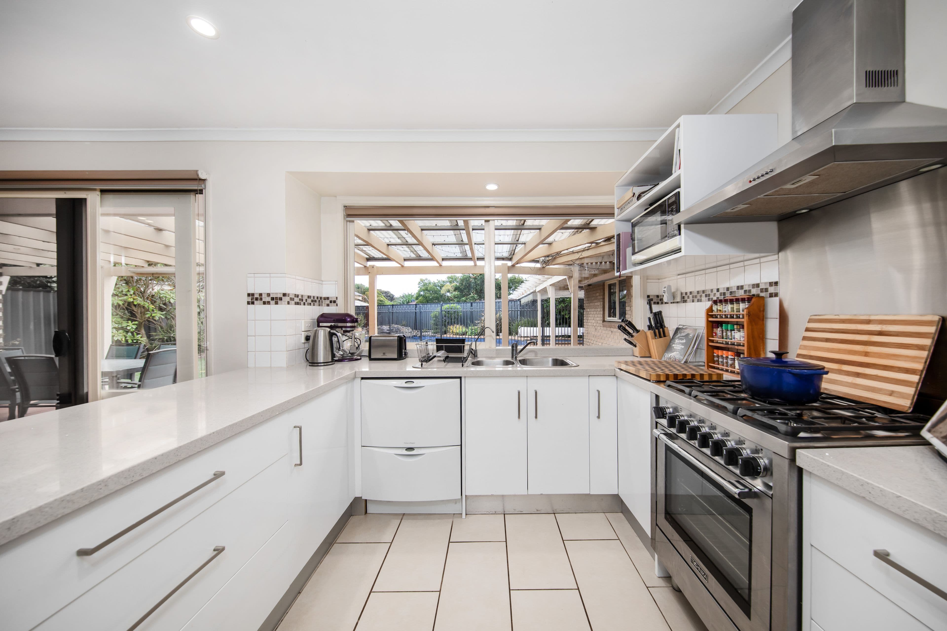 3 Troon Court , Sunbury VIC 3429, Sunbury - Thumbnail 4