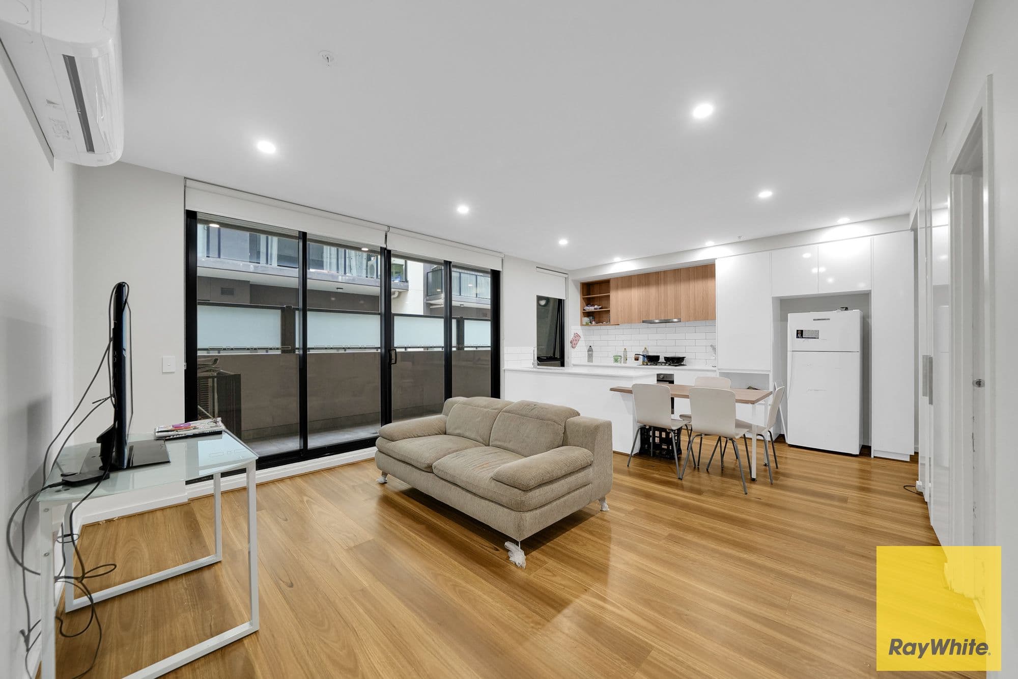 9 Commercial Road , Caroline Springs VIC 3023, Caroline Springs - Image 1