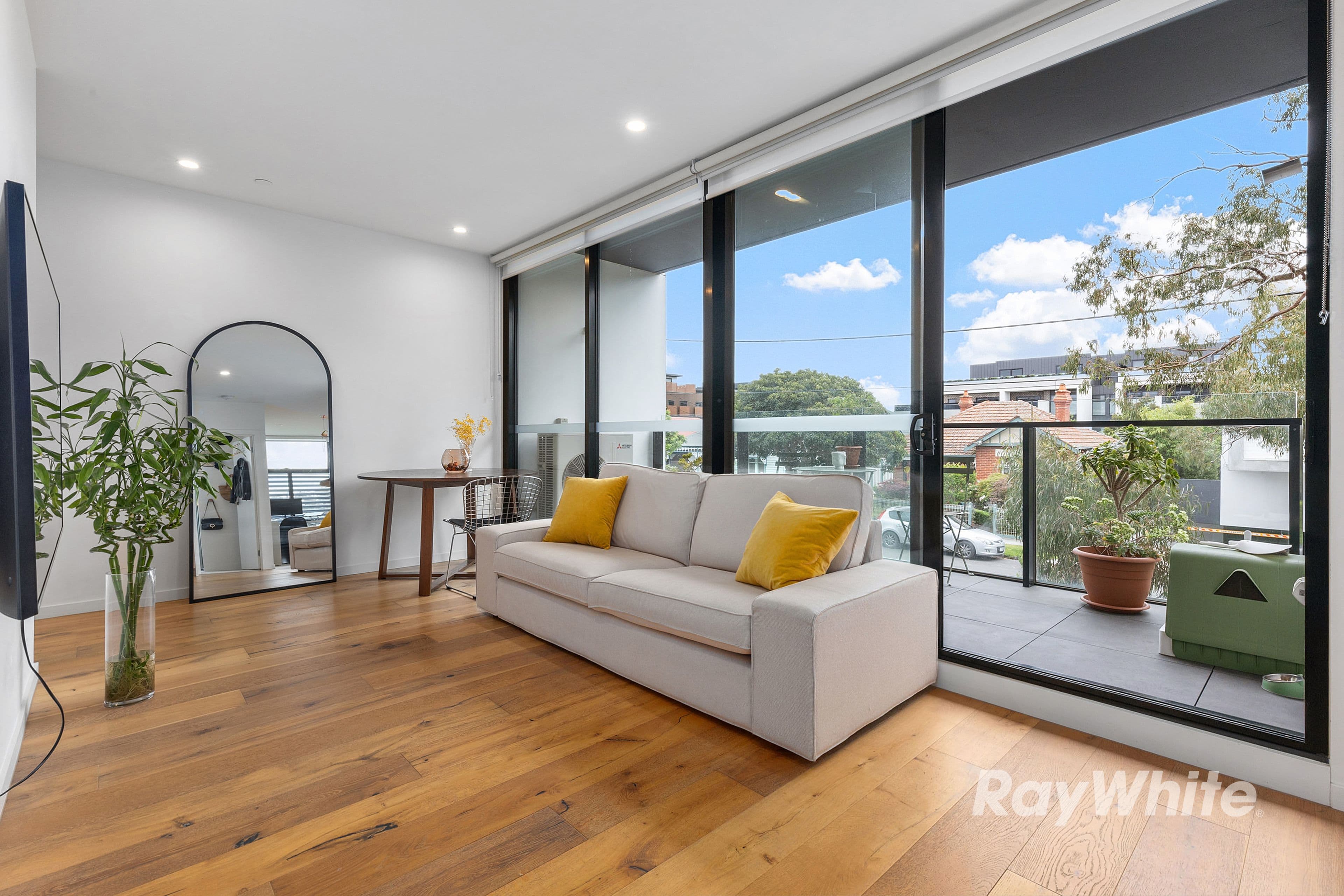 8 Elliott Avenue , Carnegie VIC 3163, Carnegie - Image 1