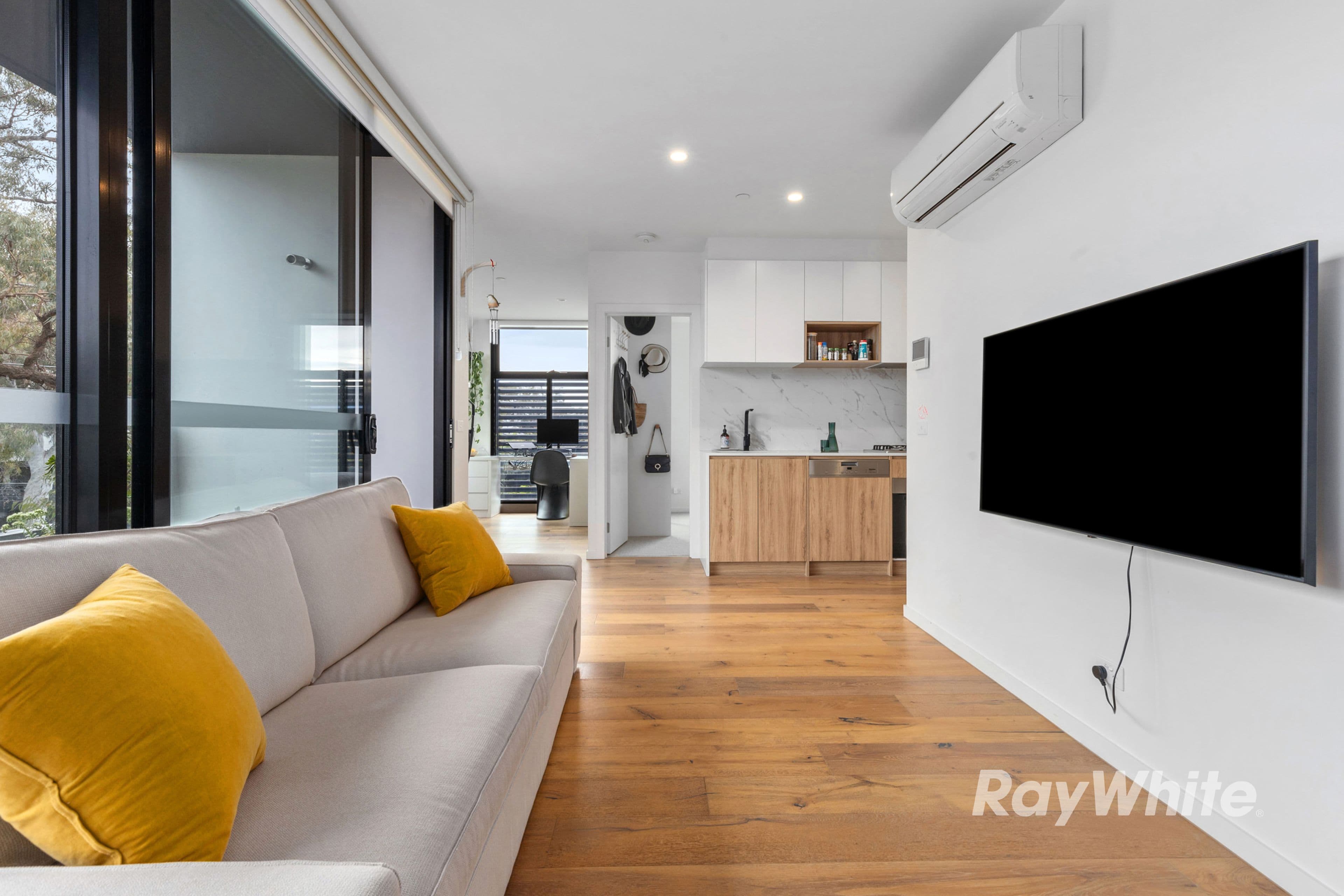 8 Elliott Avenue , Carnegie VIC 3163, Carnegie - Thumbnail 7