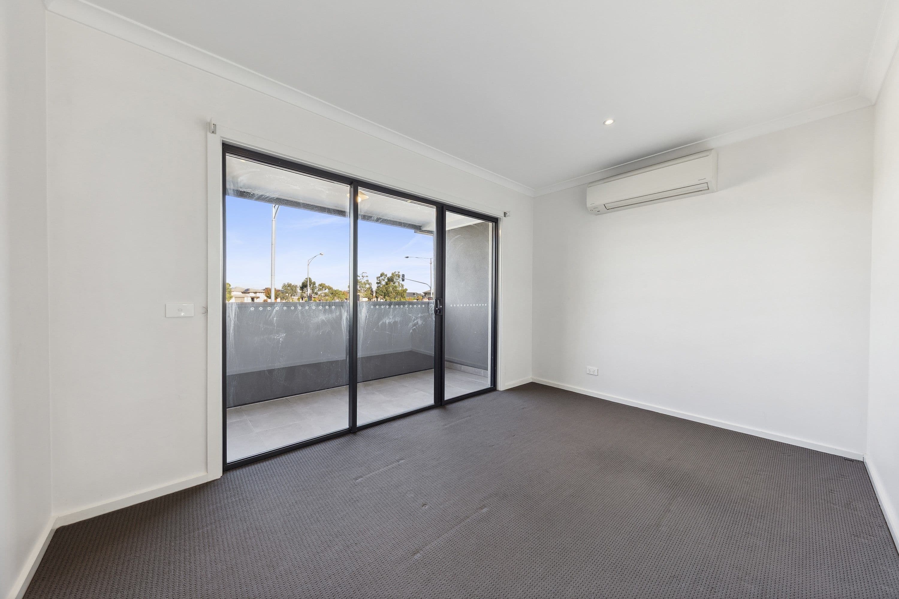 206 Henry Road , Pakenham VIC 3810, Pakenham - Thumbnail 7