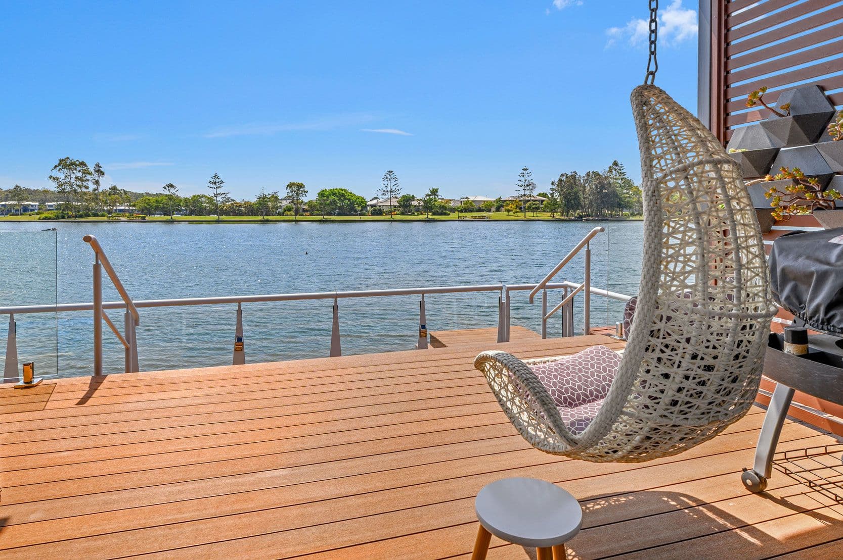181 Lae Drive , Coombabah QLD 4216, Coombabah - Thumbnail 2