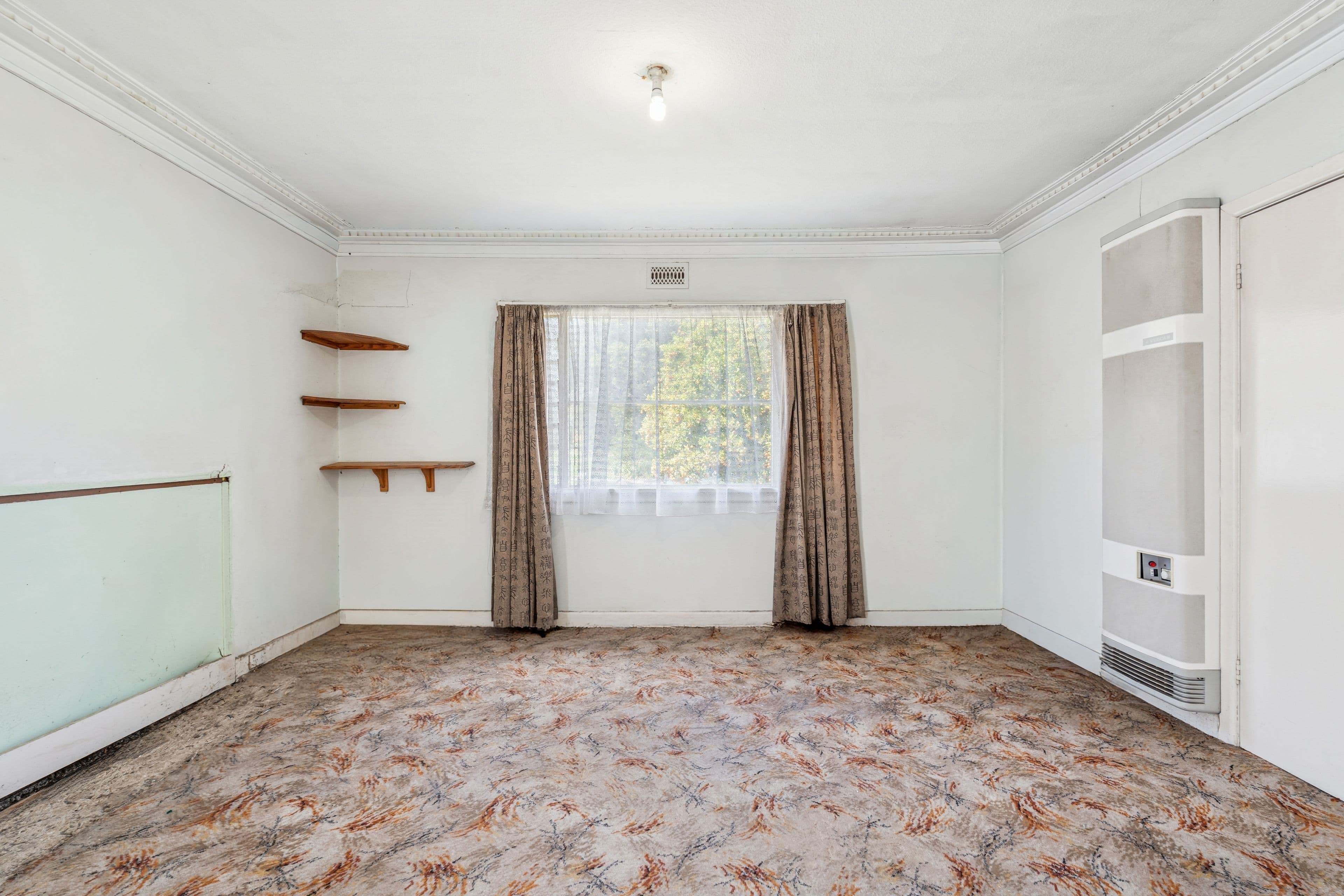 14 Hillcroft Street , Reservoir VIC 3073, Reservoir - Thumbnail 3