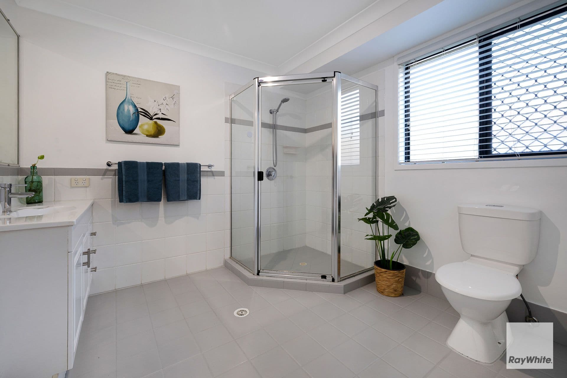 3 Turquoise Street, Redland Bay - Thumbnail 4
