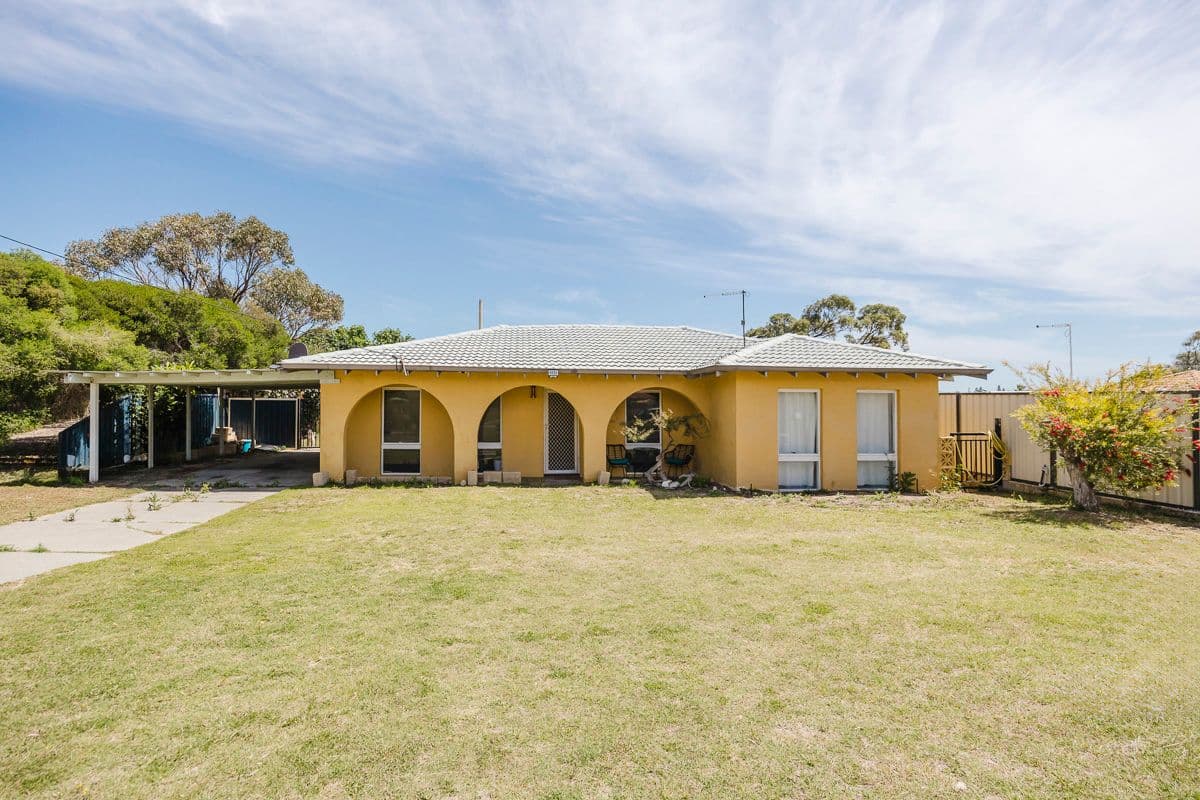 18 Leichhardt Drive , Two Rocks WA 6037, Two Rocks - Thumbnail 4