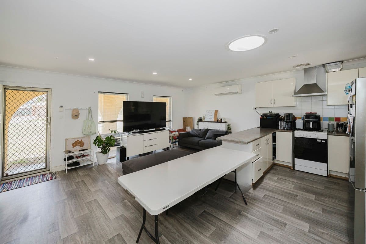 18 Leichhardt Drive , Two Rocks WA 6037, Two Rocks - Thumbnail 8