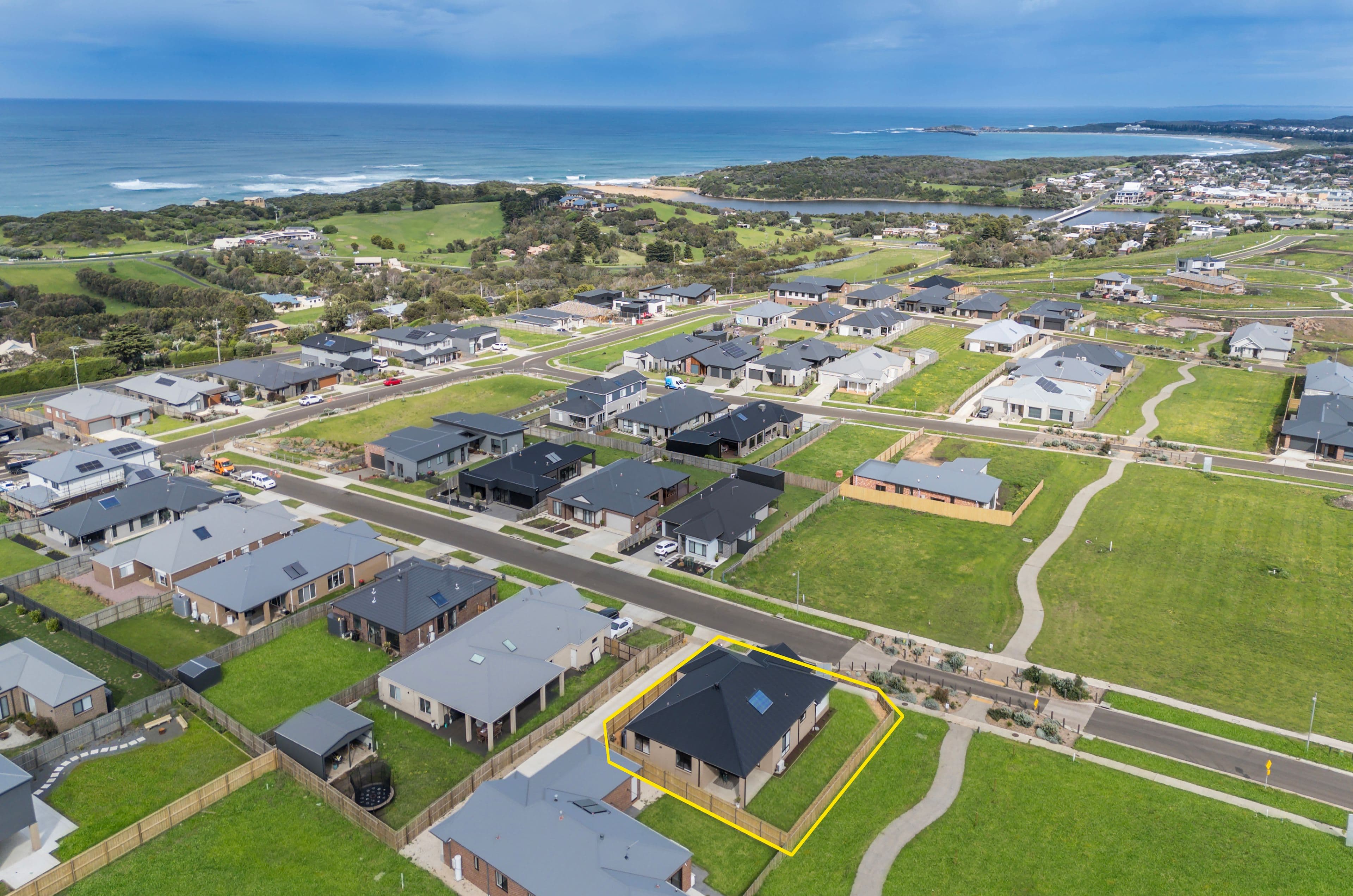 16 Pilkington Street, Warrnambool - Thumbnail 2