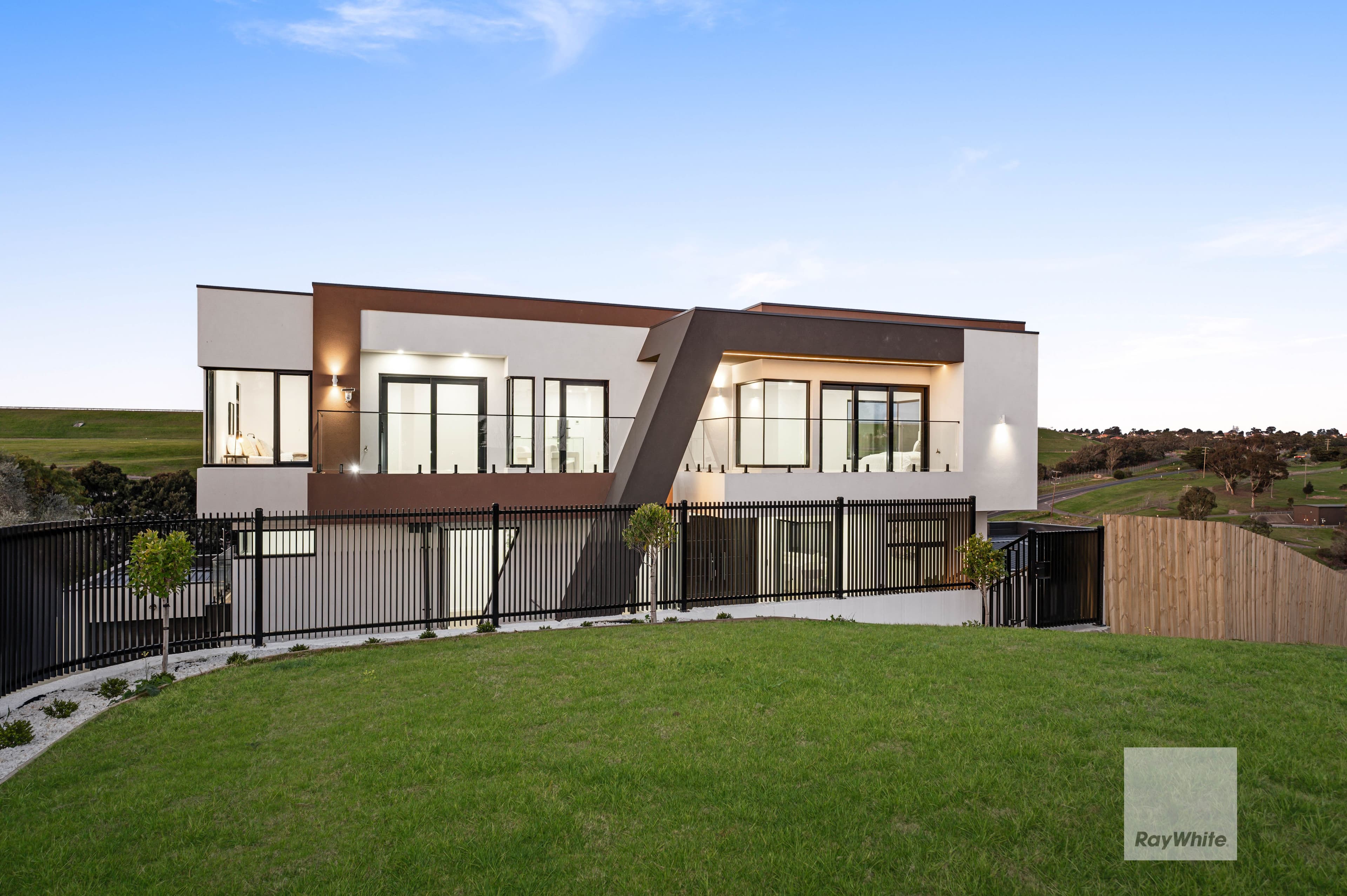 25 Bridlington Drive , Greenvale VIC 3059, Greenvale - Image 1