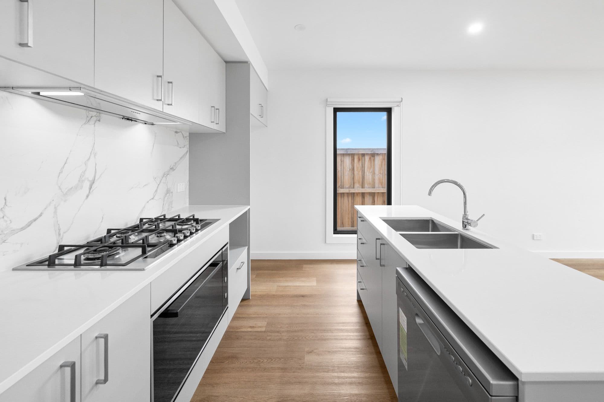 14 Tara Crescent , Wyndham Vale VIC 3024, Wyndham Vale - Thumbnail 3