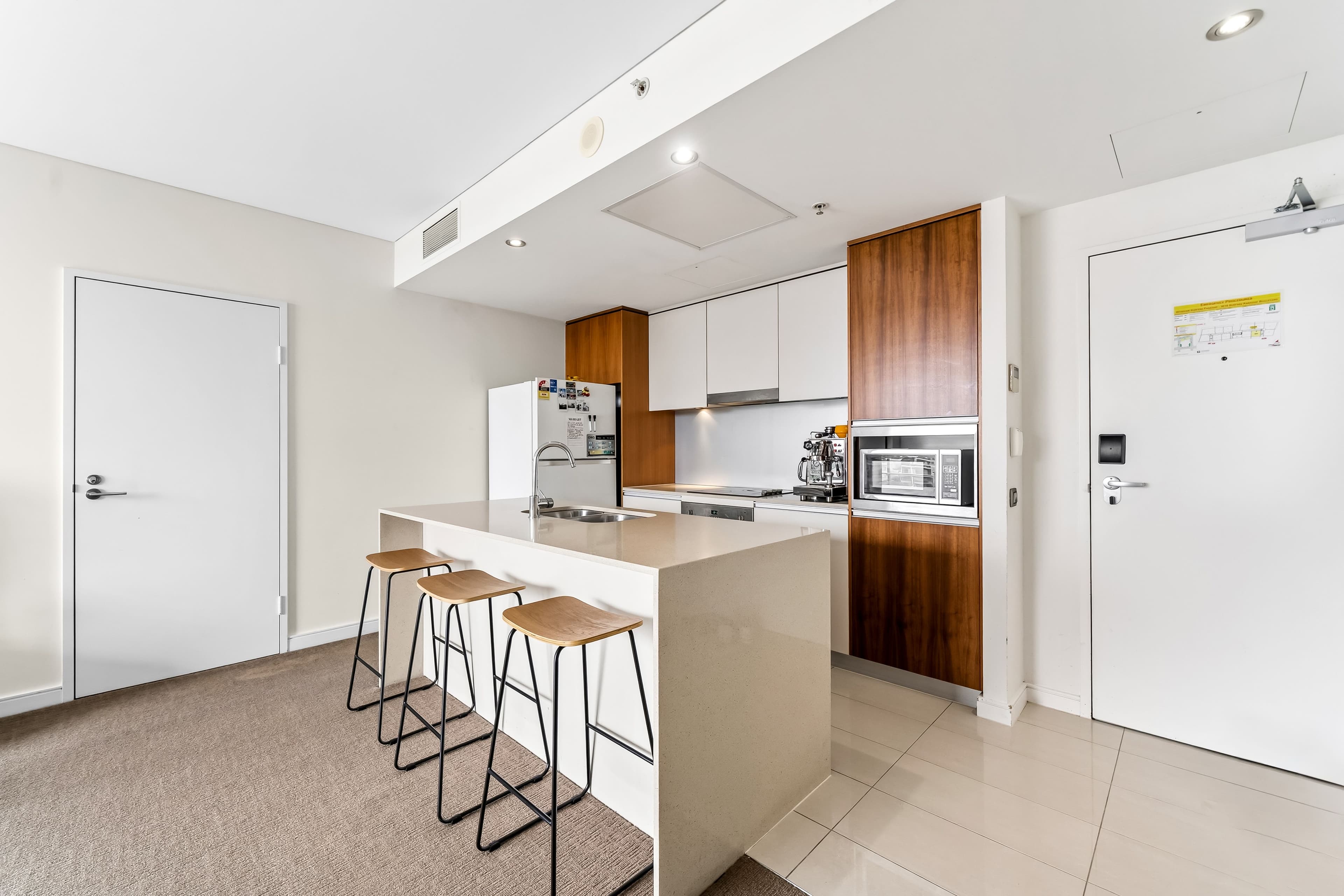 3018 Surfers Paradise Boulevard , Surfers Paradise QLD 4217, Surfers Paradise - Thumbnail 8