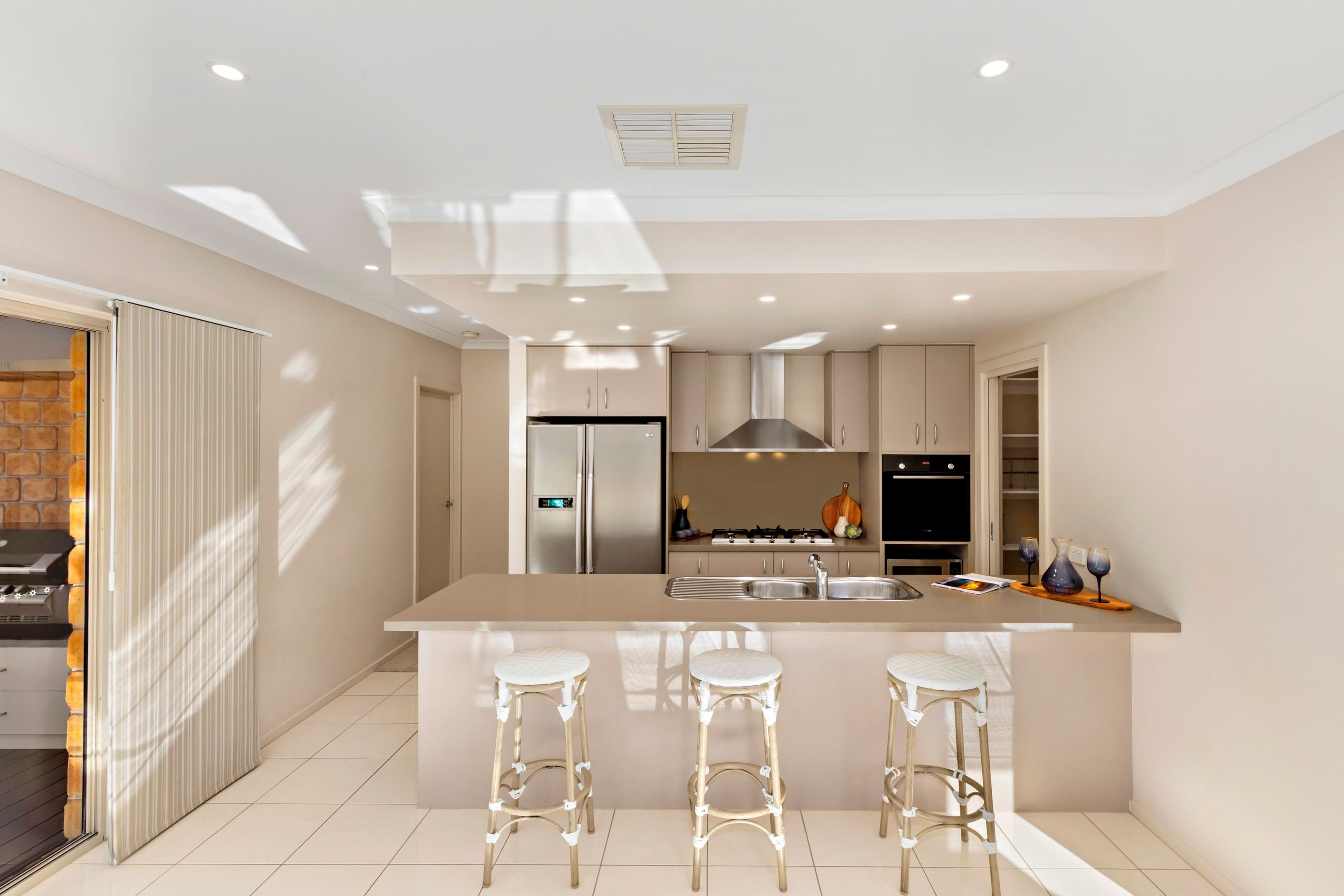 28 Horsley Crescent , Doreen VIC 3754, Doreen - Thumbnail 4