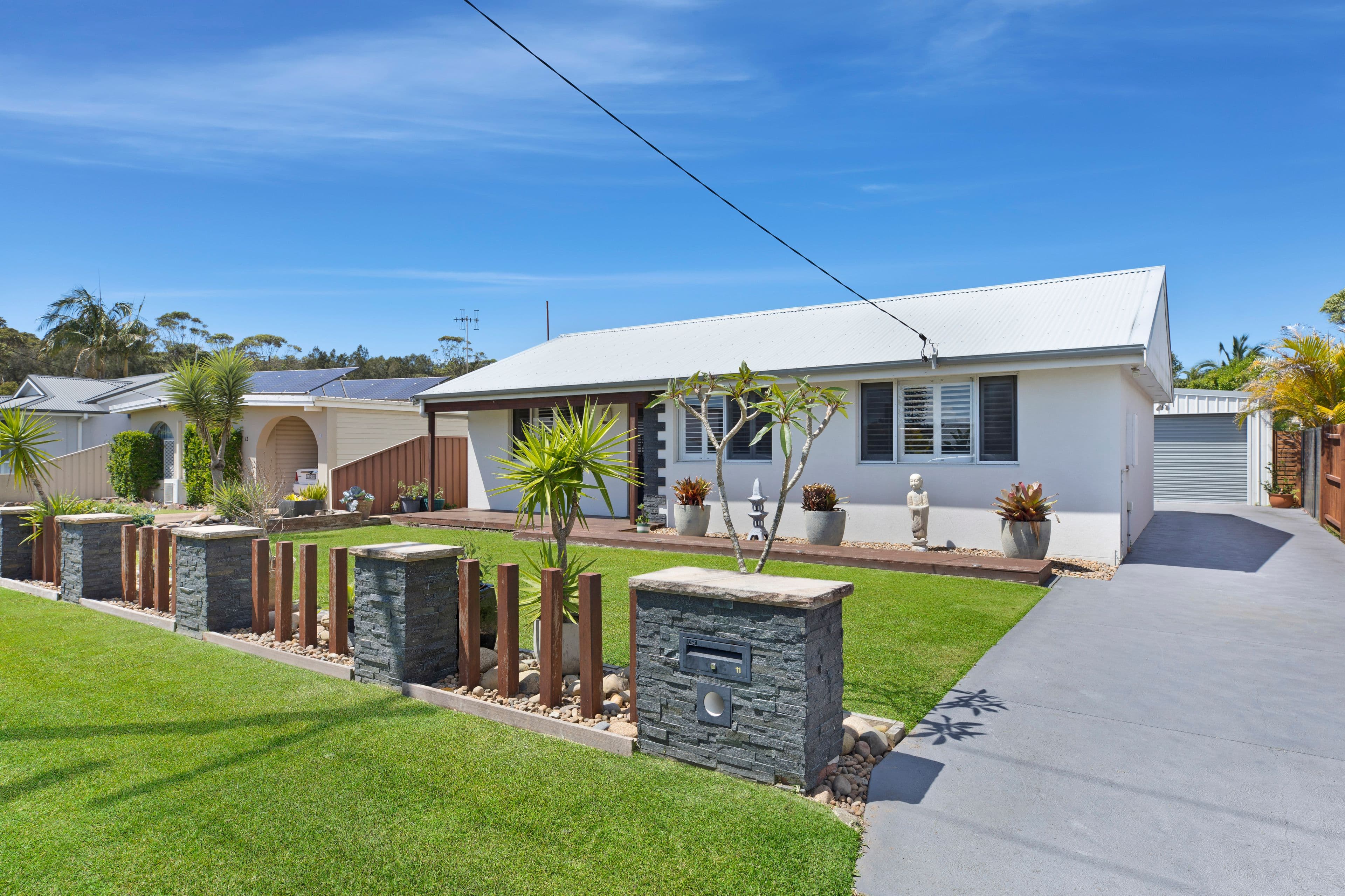 11 Elewa Avenue , Bateau Bay NSW 2261, Bateau Bay - Image 1