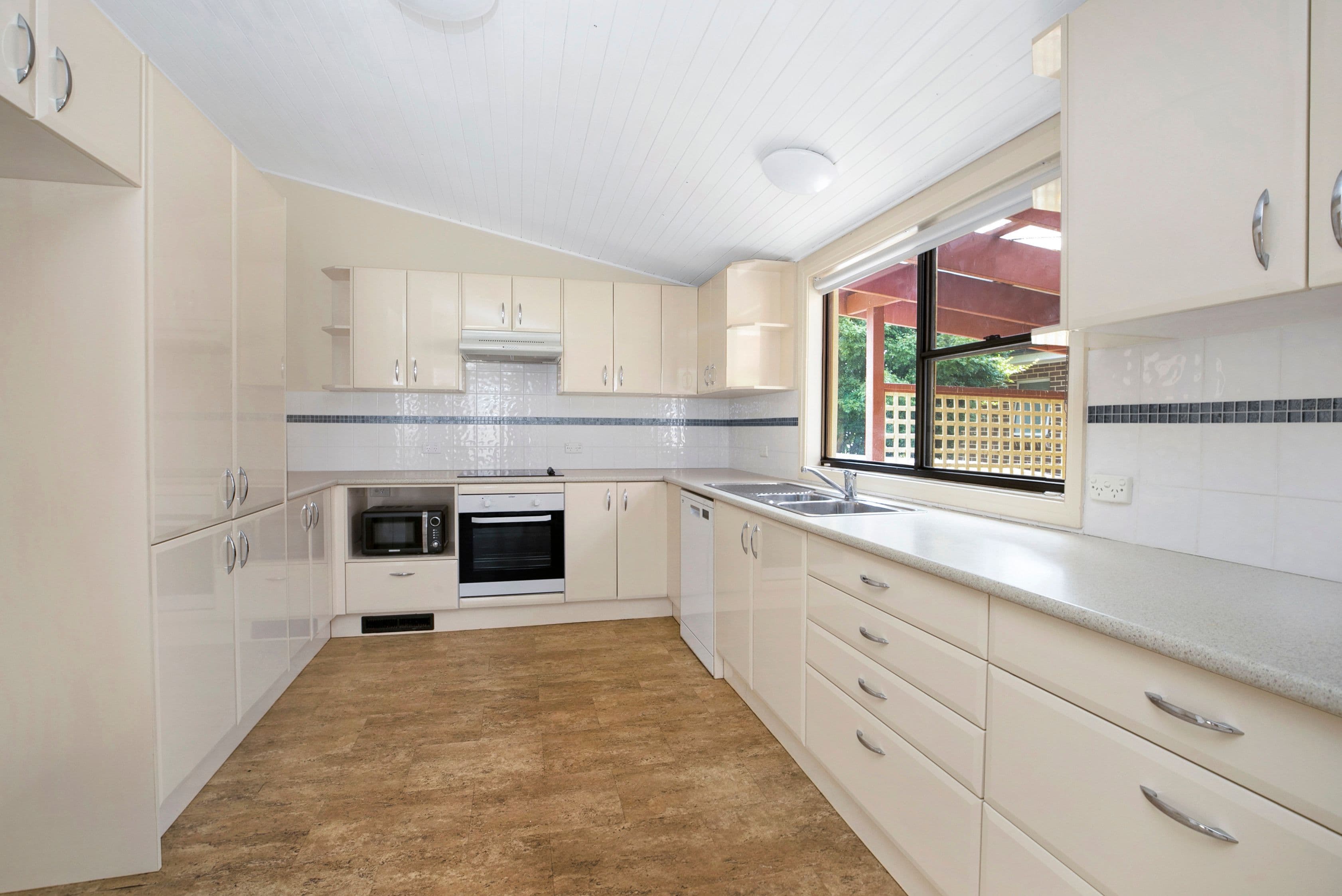 10 Stanley Terrace, Moss Vale - Thumbnail 4