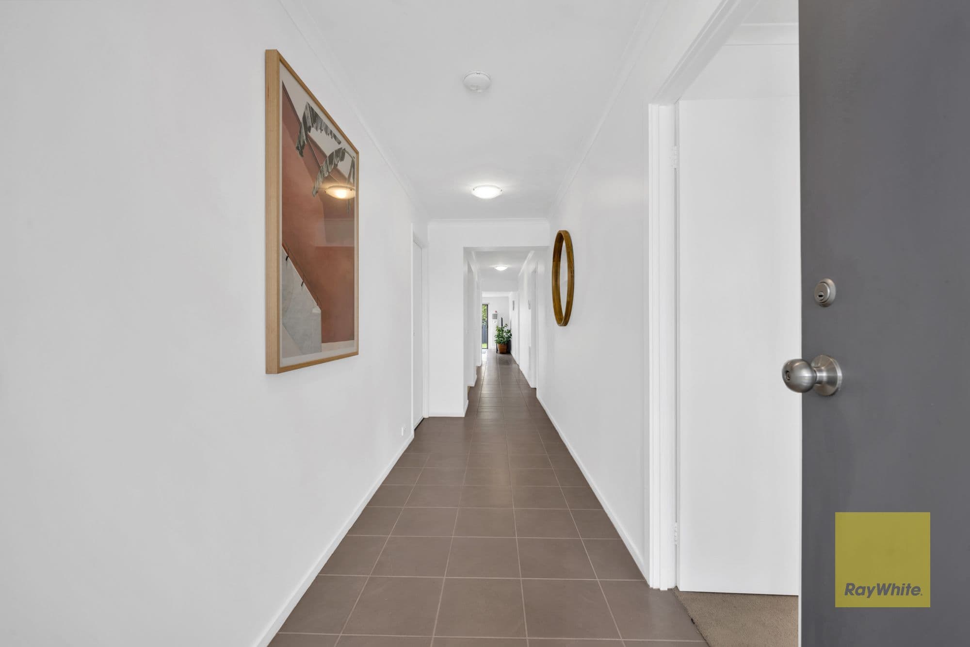 2 Kensington Circle , DERRIMUT VIC 3026, Derrimut - Thumbnail 3