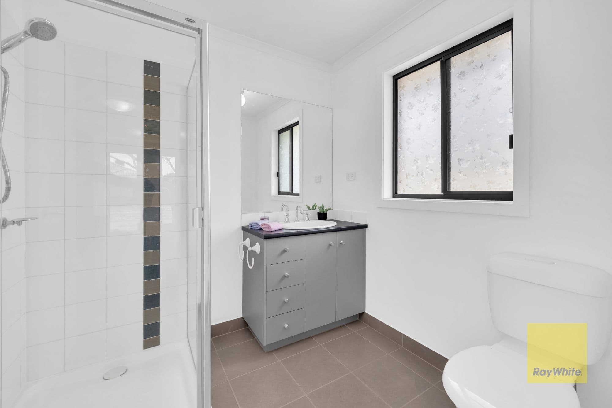 2 Kensington Circle , DERRIMUT VIC 3026, Derrimut - Thumbnail 5