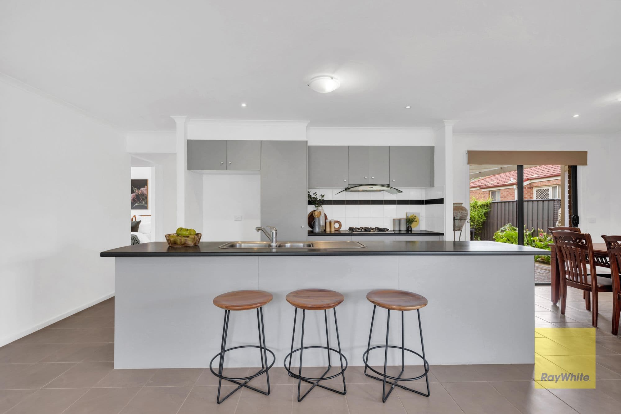 2 Kensington Circle , DERRIMUT VIC 3026, Derrimut - Thumbnail 7