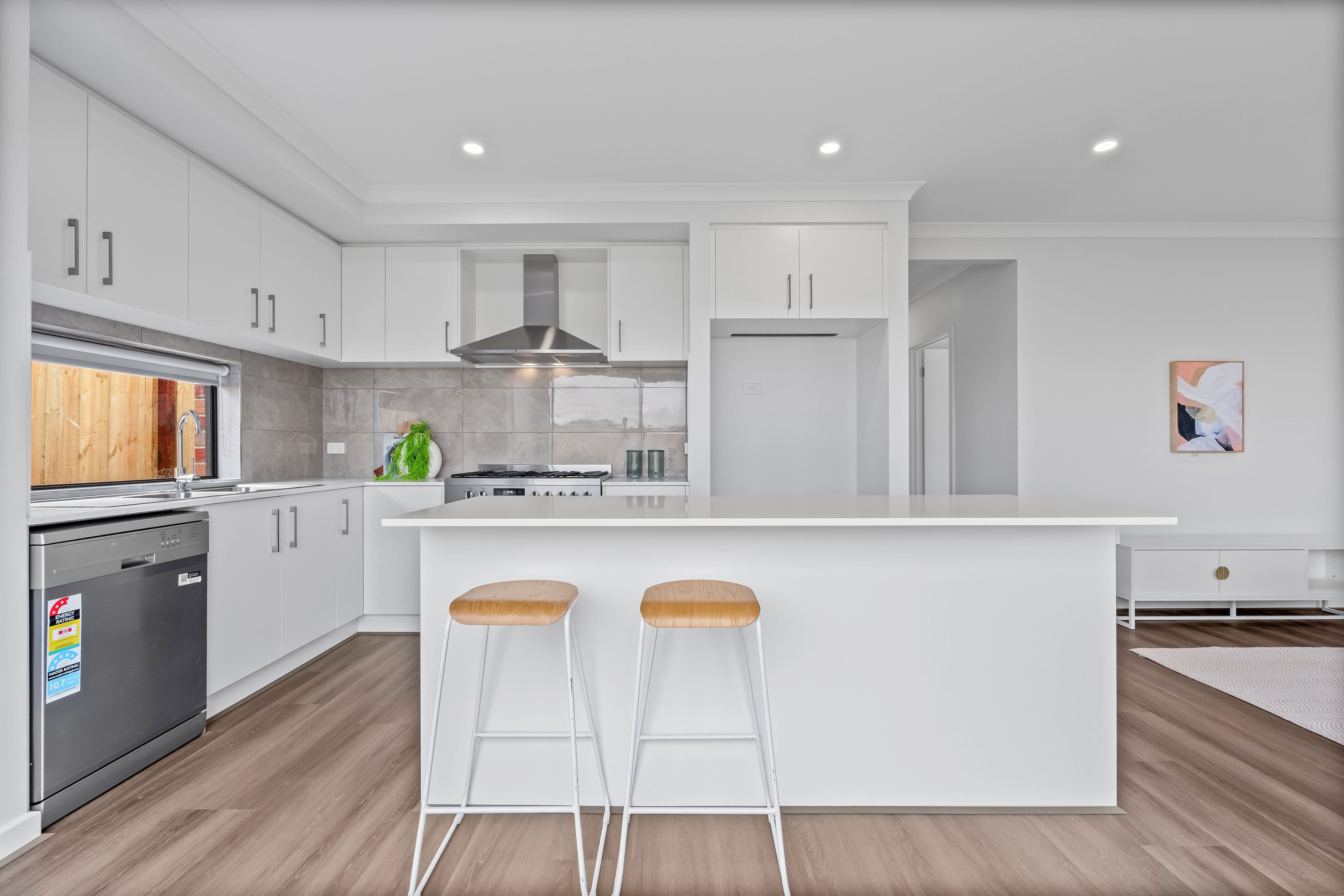 24 Castlegrove Road , Wollert VIC 3750, Wollert - Thumbnail 3