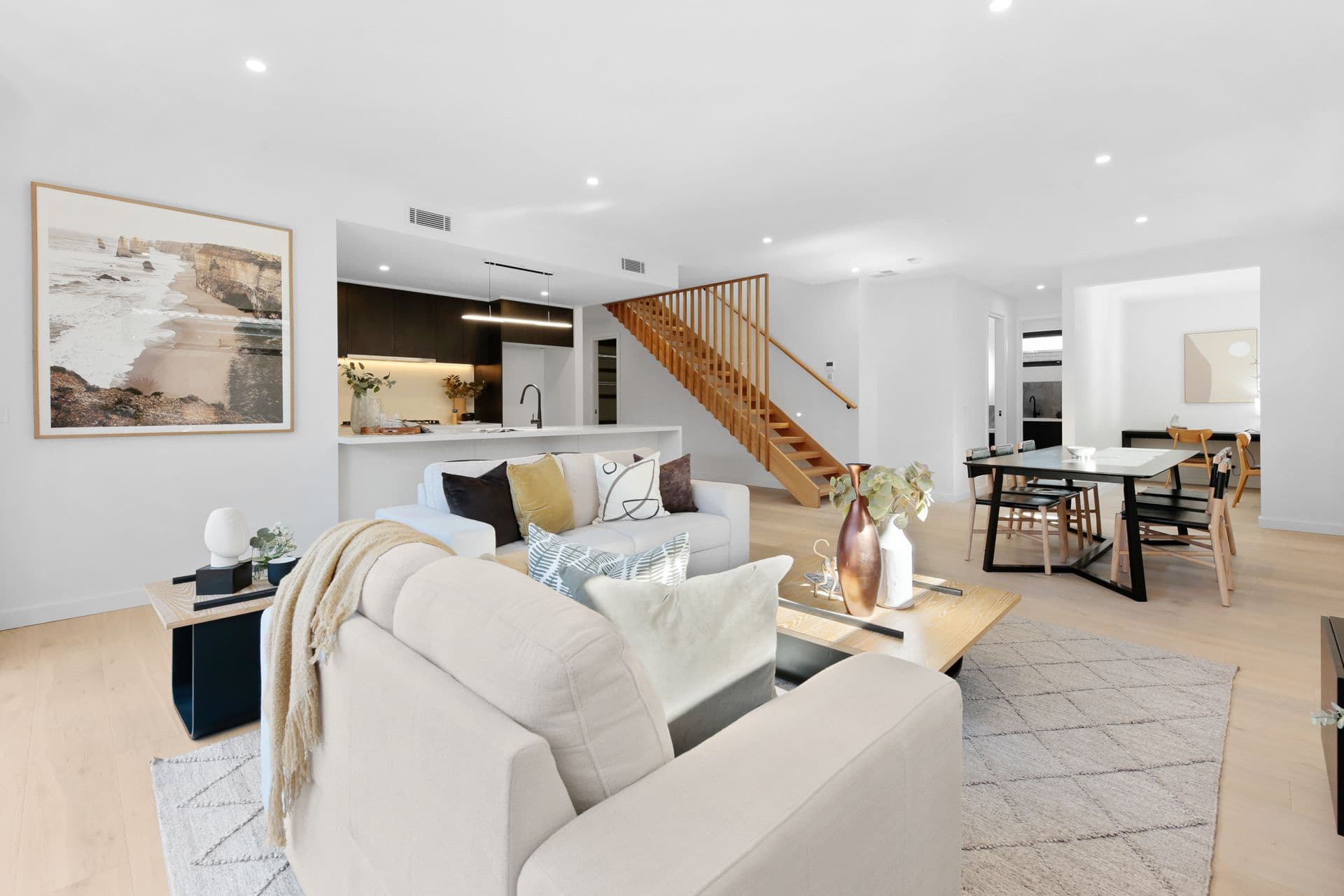 2A Inverness Avenue , Burwood VIC 3125, Burwood - Thumbnail 3
