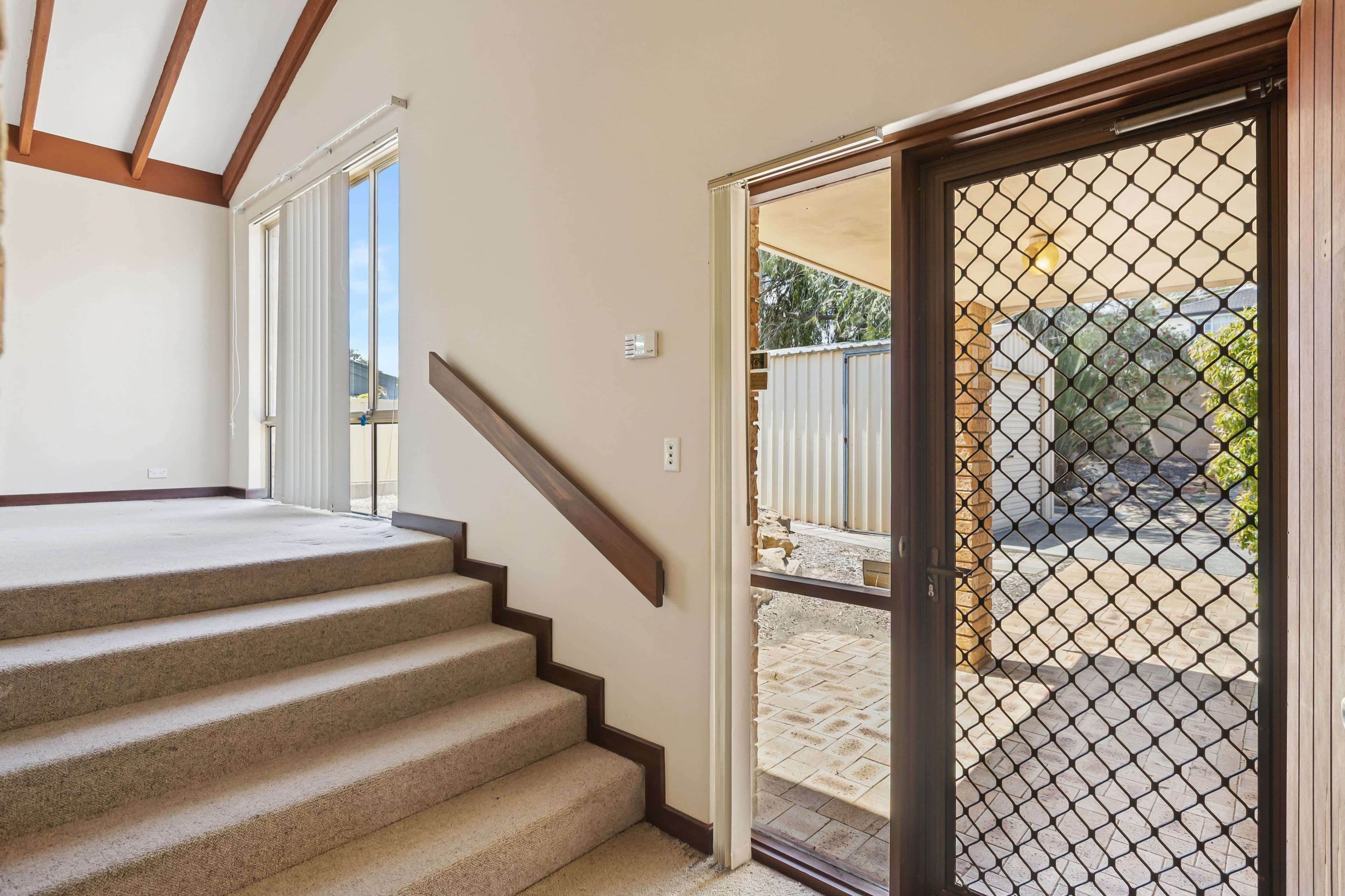 6 Tifera Circle , Kallaroo WA 6025, Kallaroo - Thumbnail 5