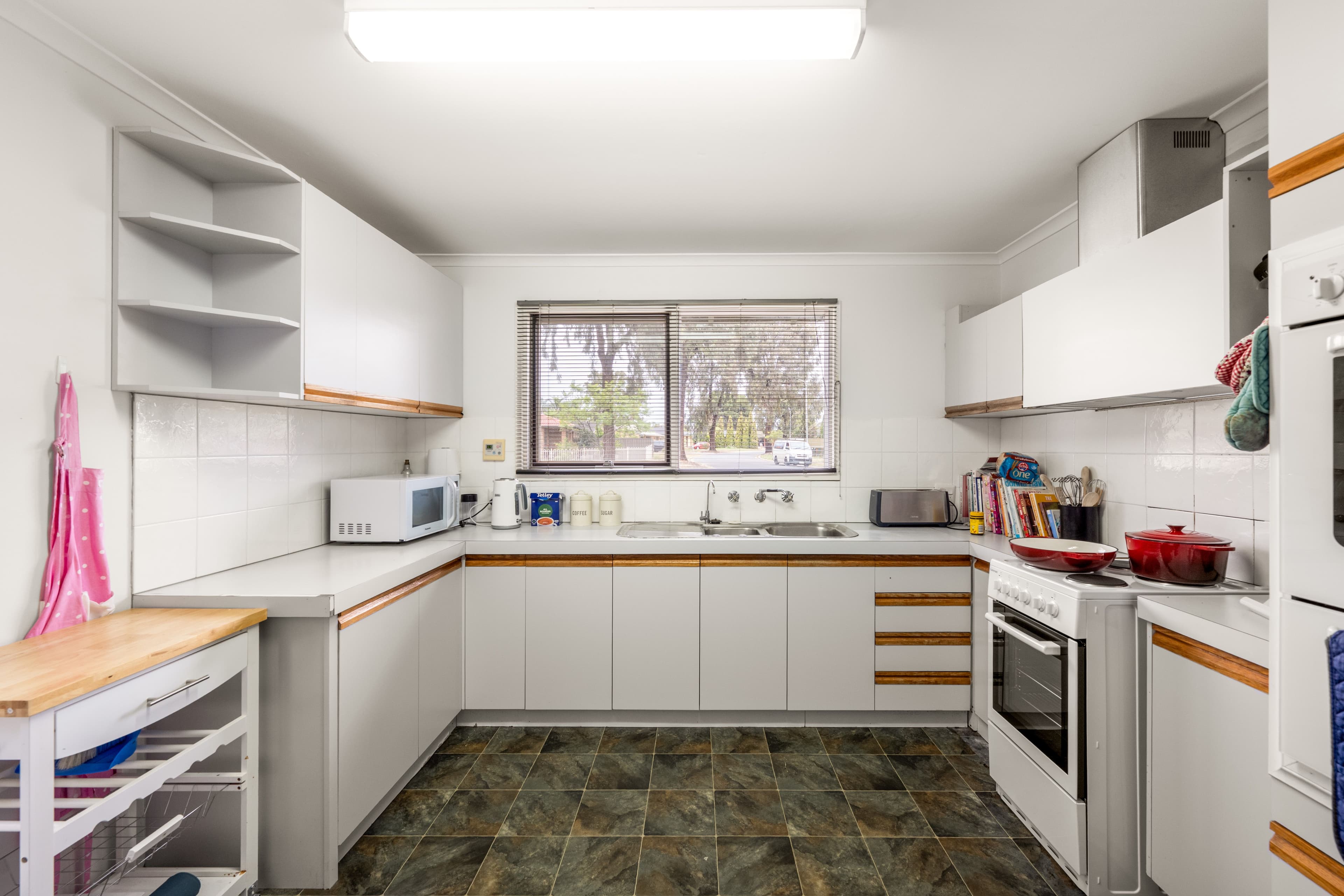 102 Amsterdam Crescent , Salisbury Downs SA 5108, Salisbury Downs - Thumbnail 7