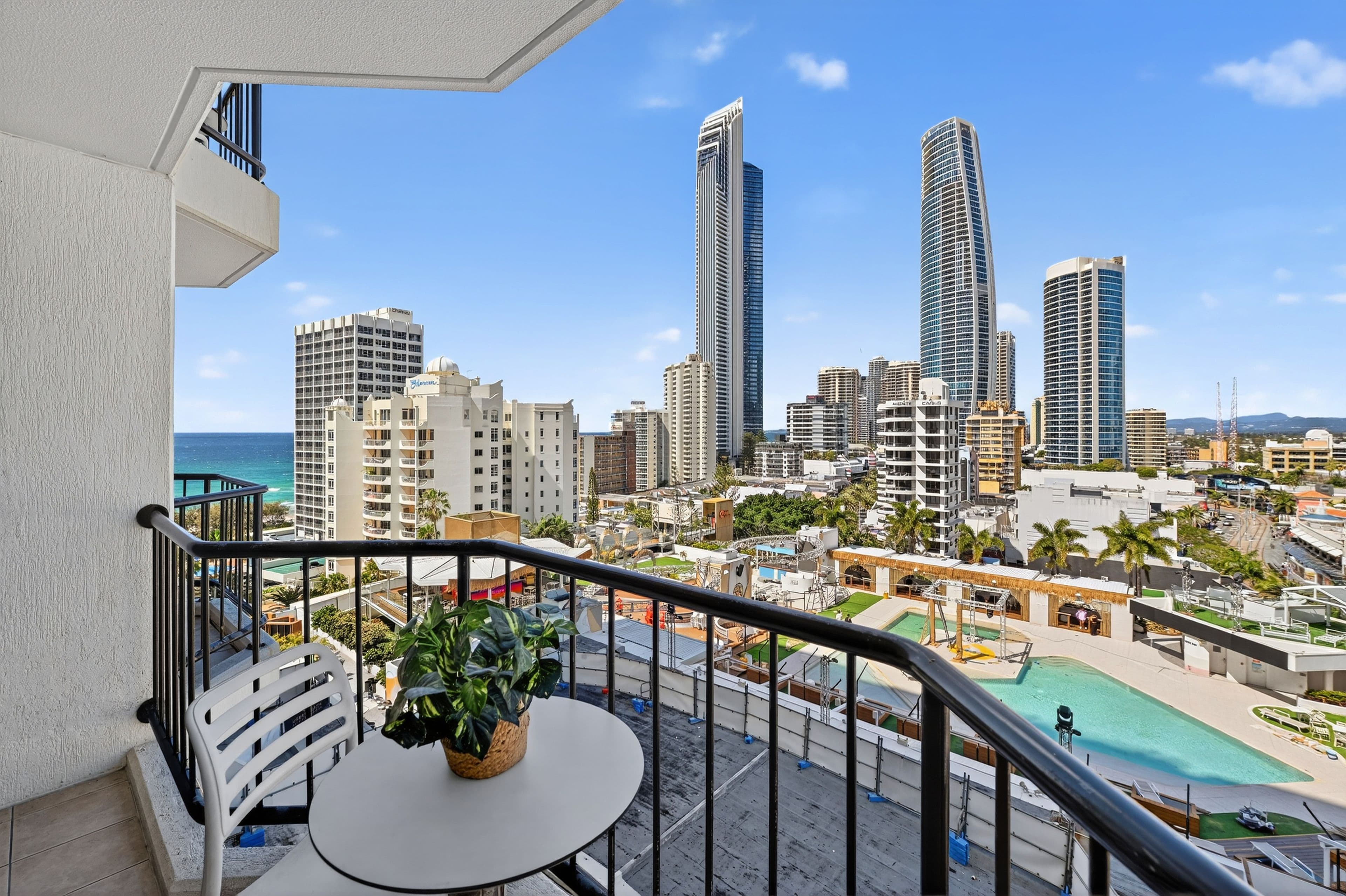 22 View Avenue , Surfers Paradise QLD 4217, Surfers Paradise - Thumbnail 3