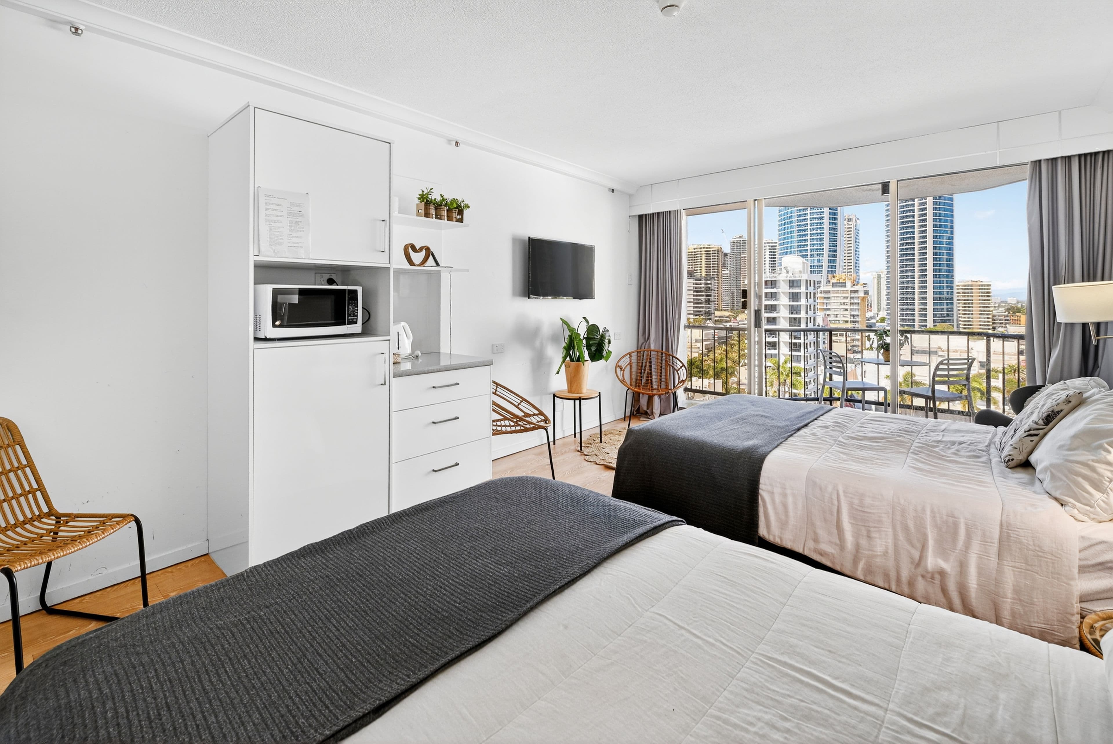 22 View Avenue , Surfers Paradise QLD 4217, Surfers Paradise - Thumbnail 5
