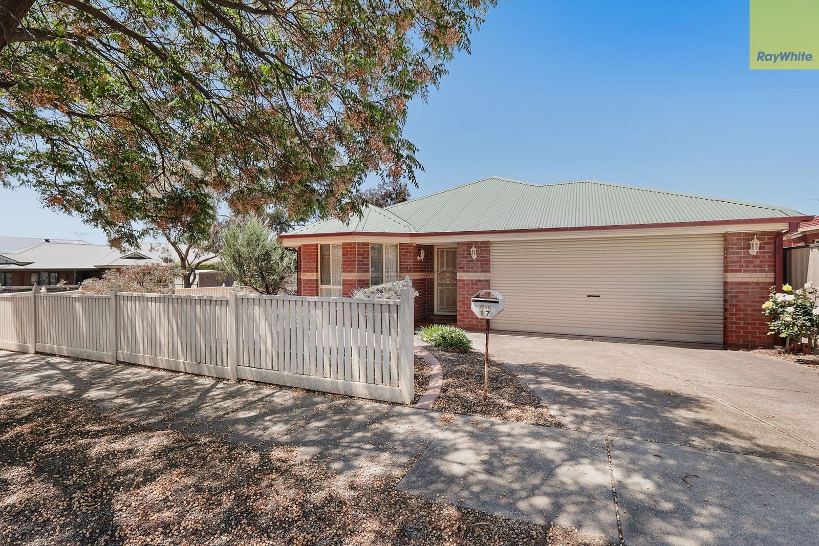 17 Grantleigh Drive , Darley VIC 3340, Darley - Thumbnail 2