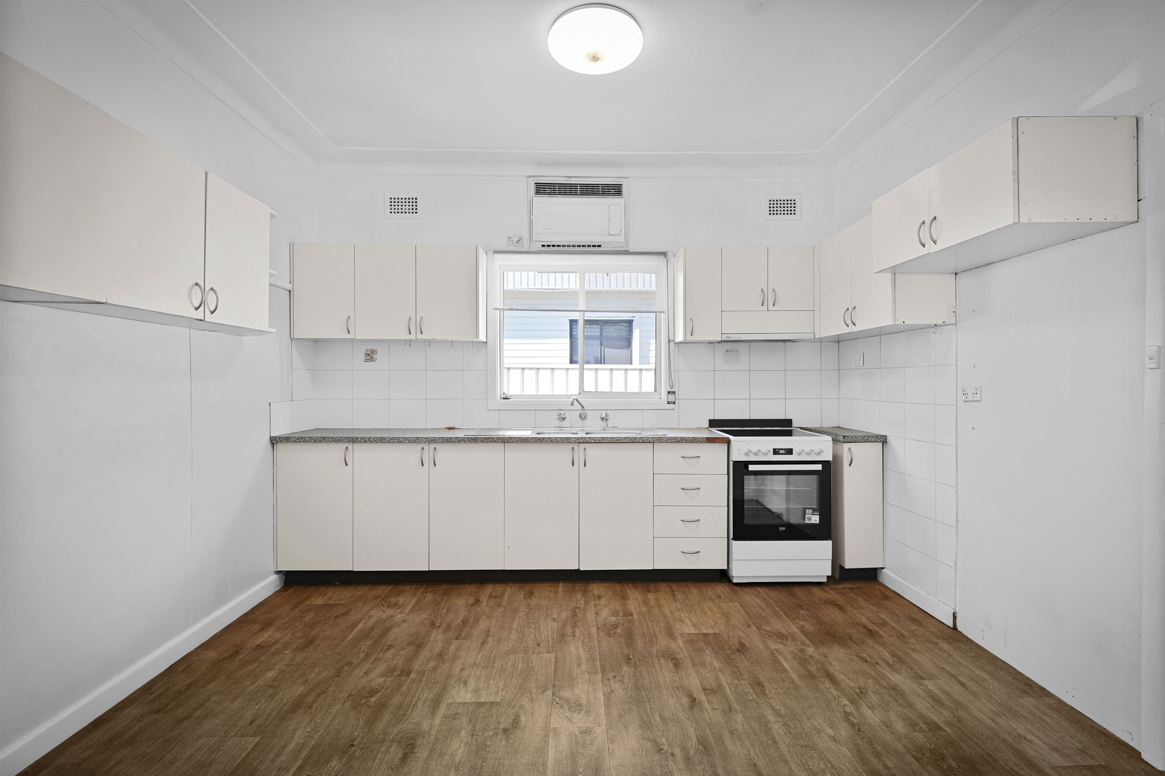 21 Parkin Road , Colyton NSW 2760, Colyton - Thumbnail 4