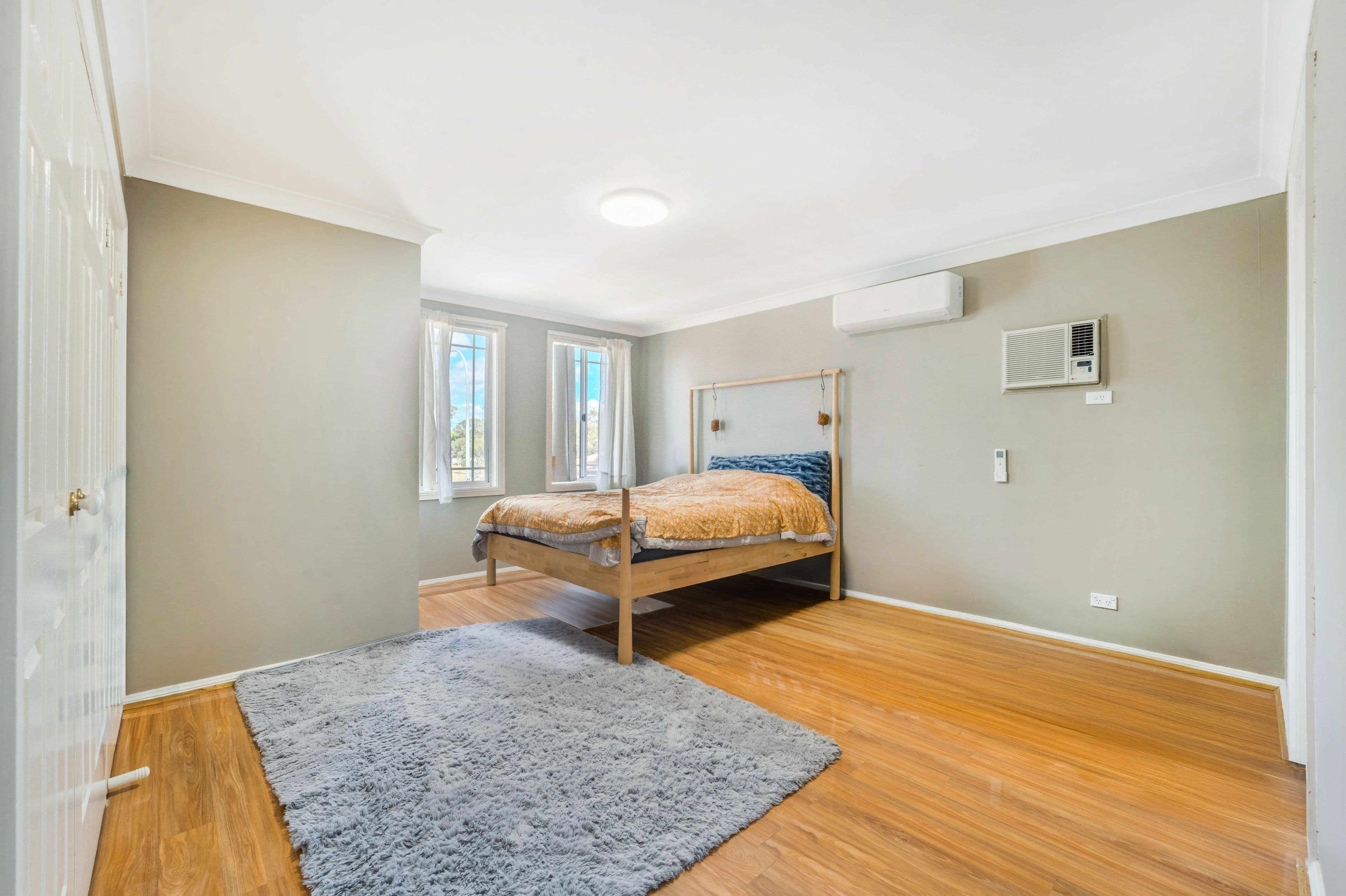 82 Lord Howe Drive , Green Valley NSW 2168, Green Valley - Thumbnail 7