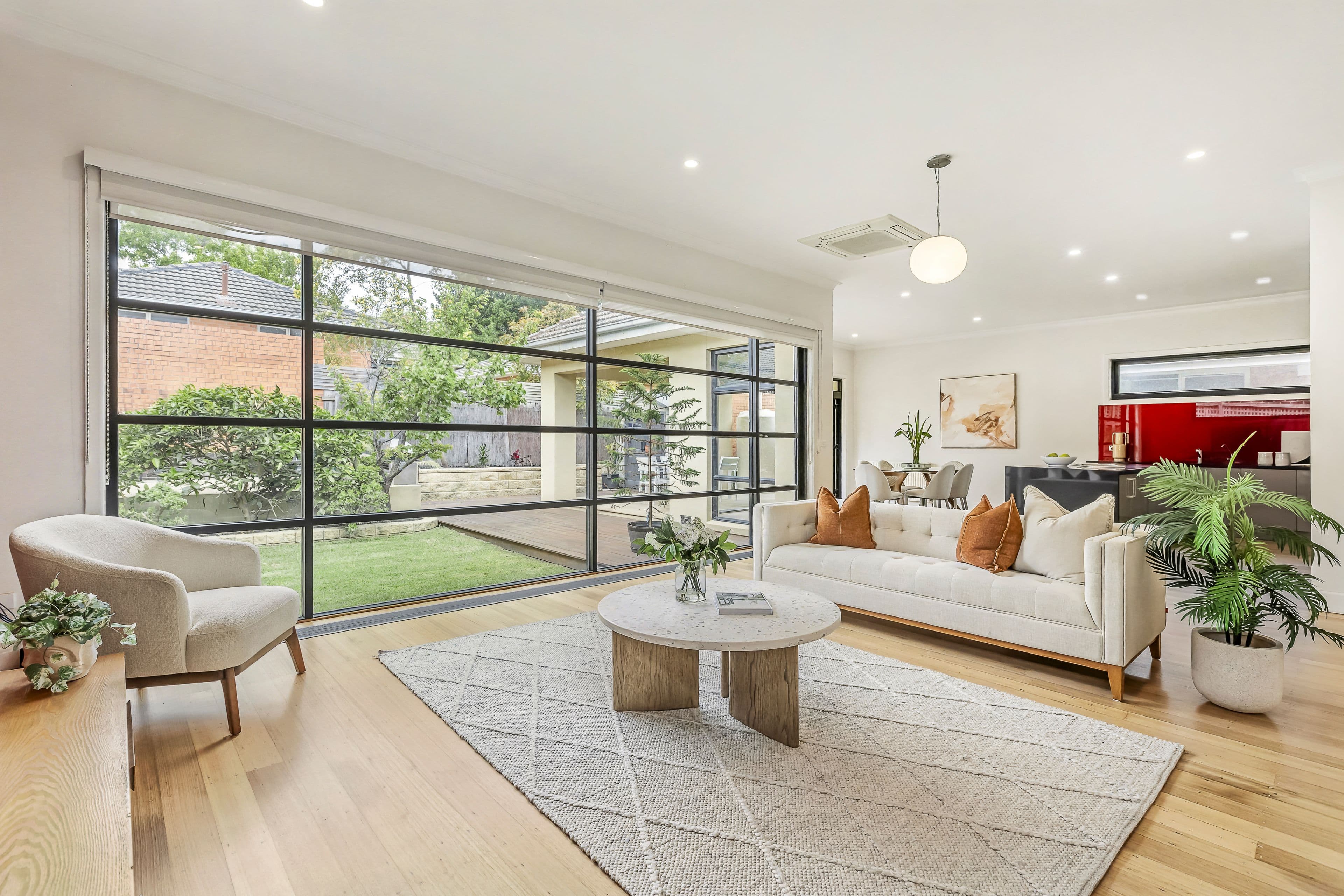 14 Fellows Street, Hughesdale - Thumbnail 2