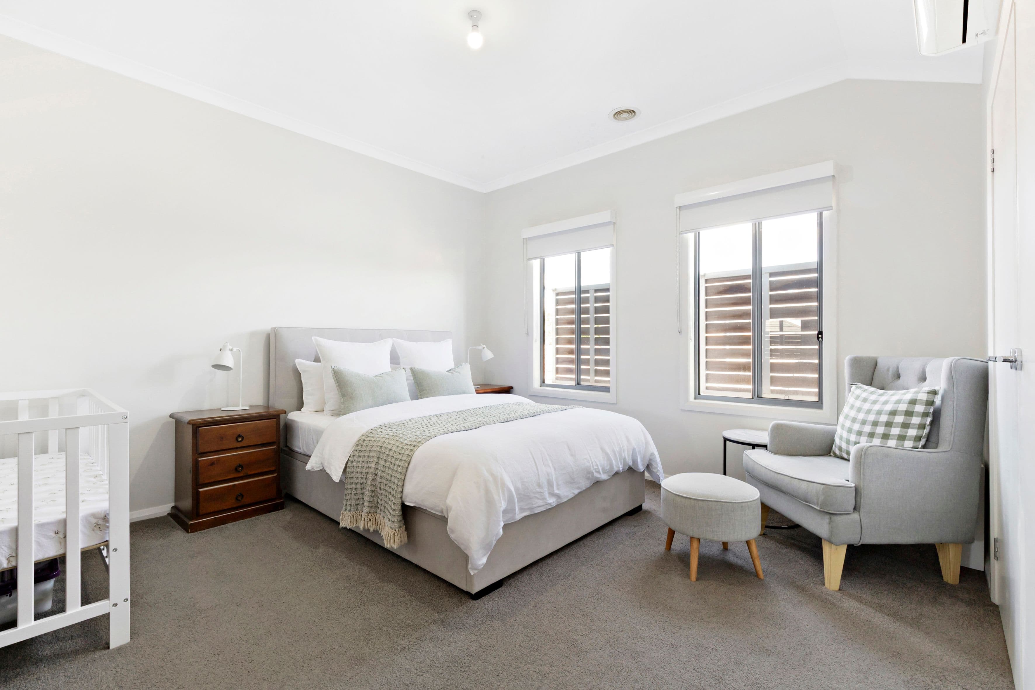 10 Lake Avenue , Pascoe Vale VIC 3044, Pascoe Vale - Thumbnail 8