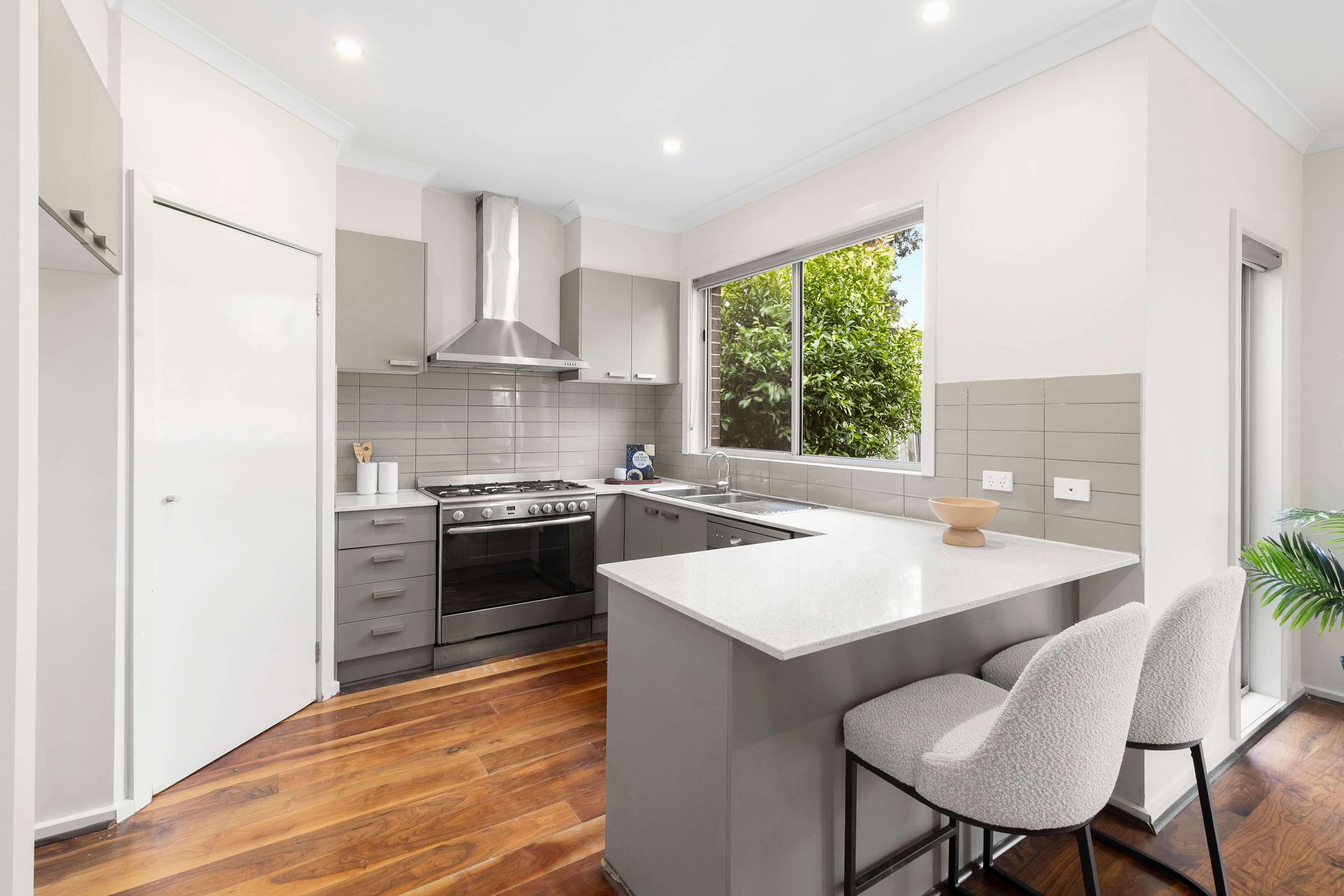 26 The Garlands , Craigieburn VIC 3064, Craigieburn - Thumbnail 6
