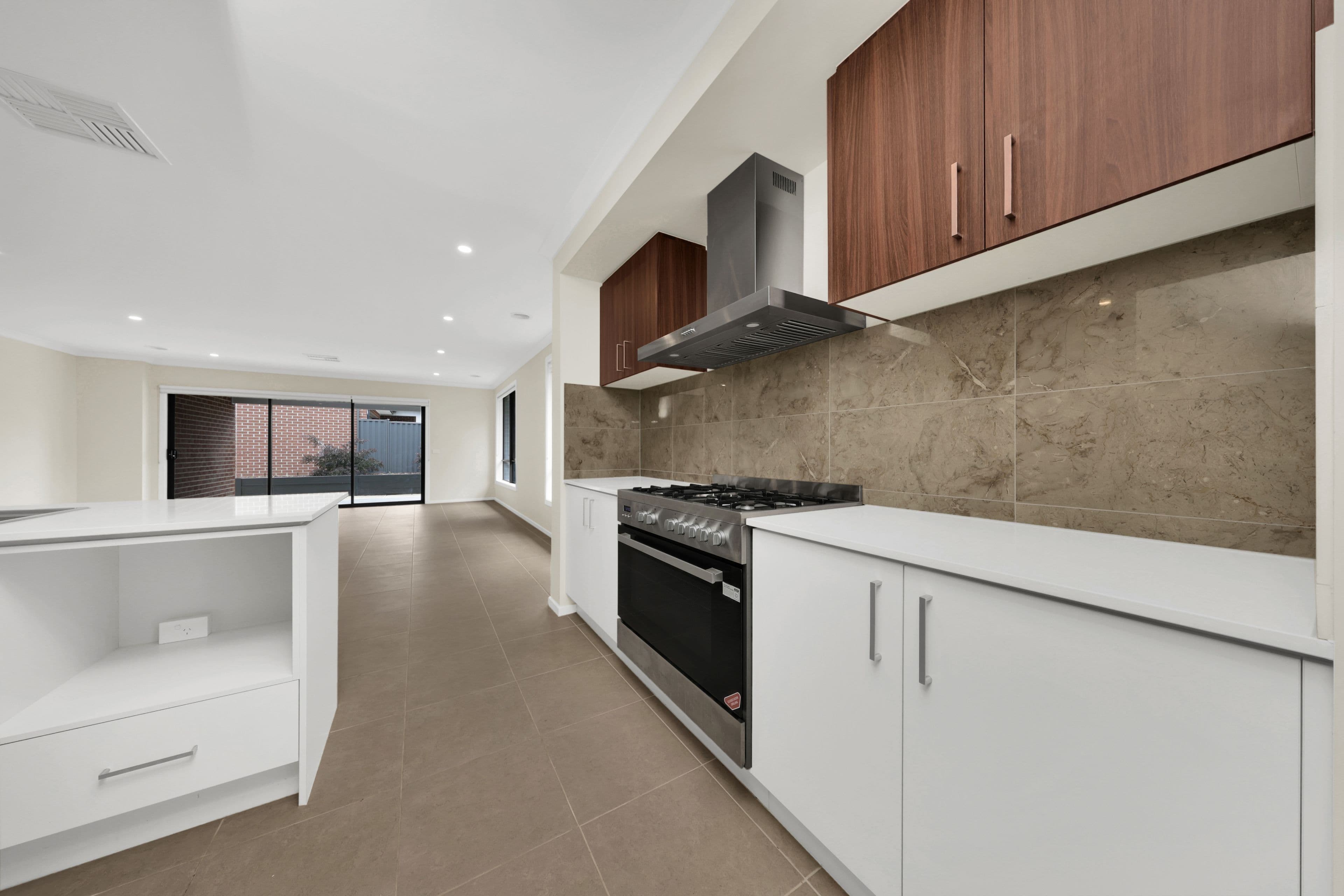 7 Pythagoras Street , Mernda VIC 3754, Mernda - Thumbnail 2