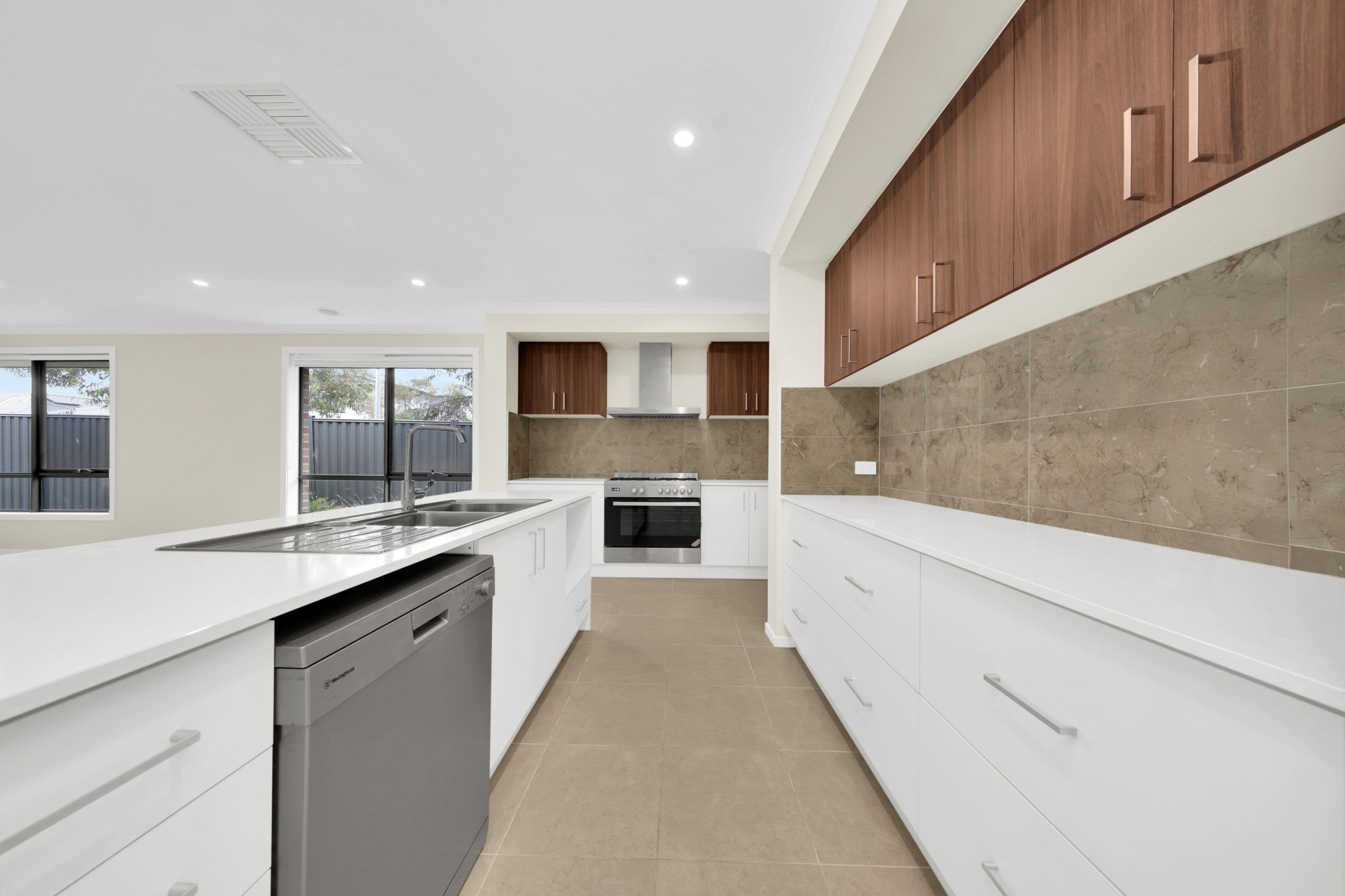 7 Pythagoras Street , Mernda VIC 3754, Mernda - Thumbnail 3