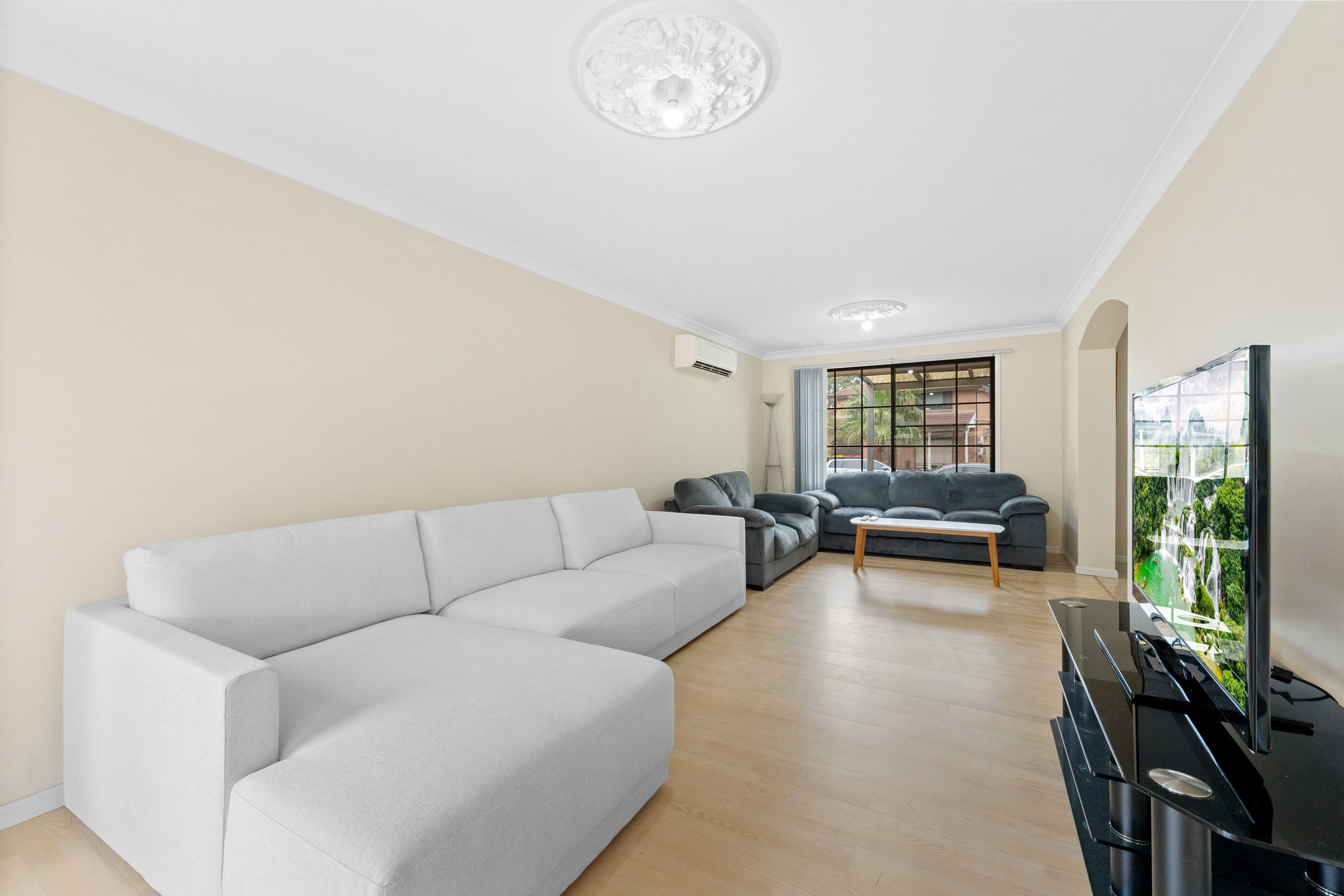 13 Chavin Place, Greenfield Park - Thumbnail 2