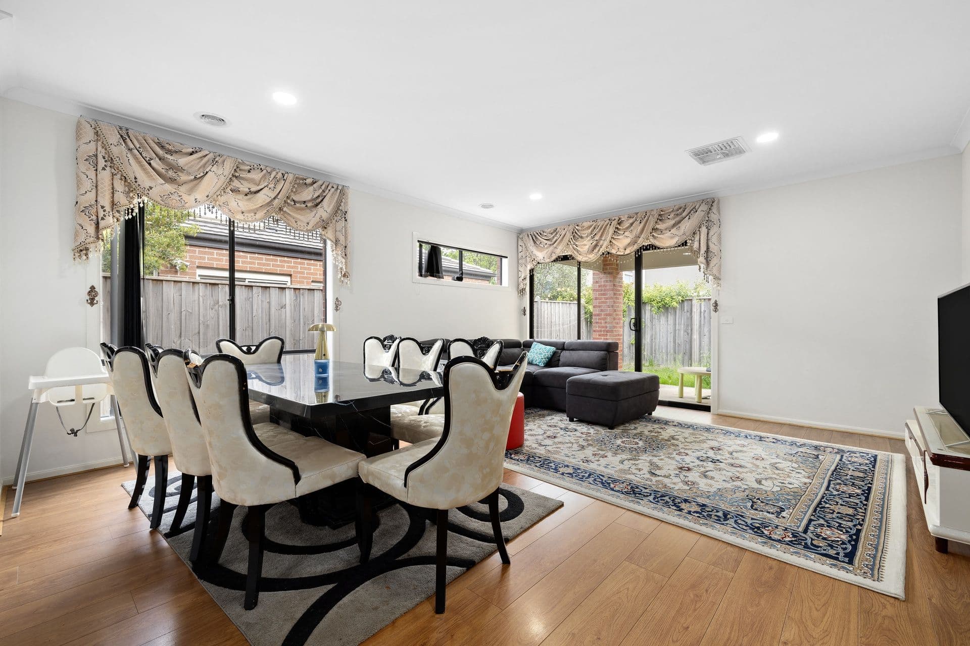 56 Lineham Drive , Cranbourne East VIC 3977, Cranbourne East - Thumbnail 6