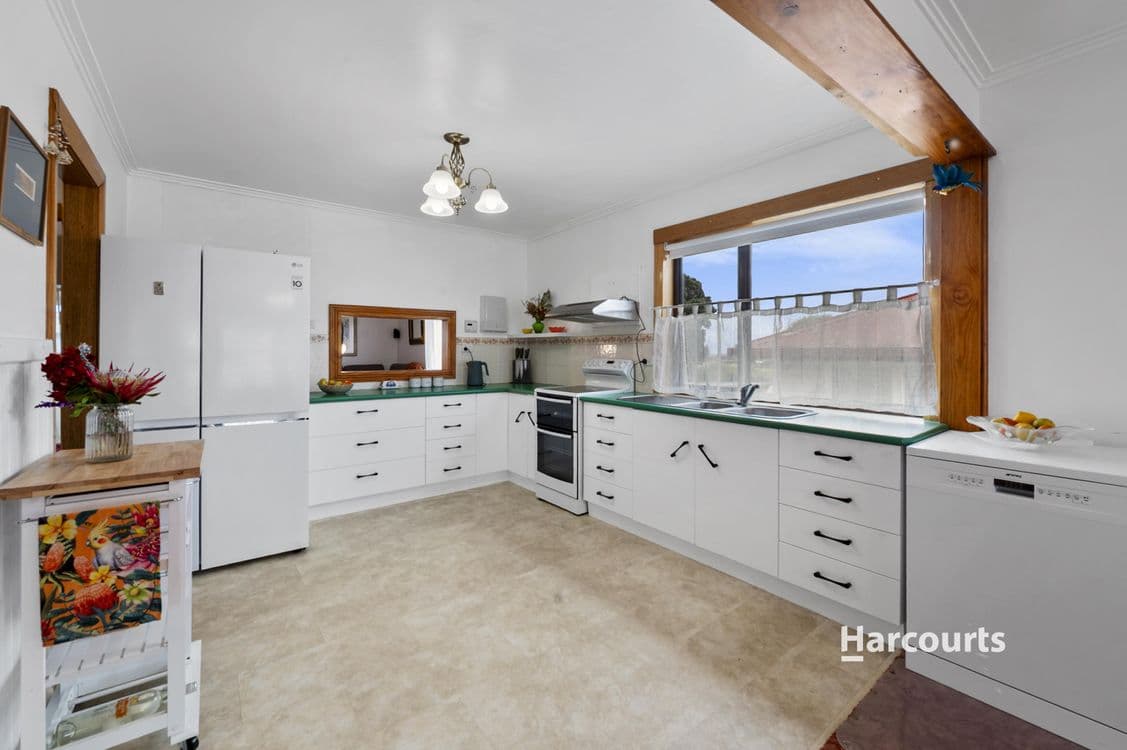 8 Addison Street, DEVONPORT, TAS 7310, Devonport - Thumbnail 3