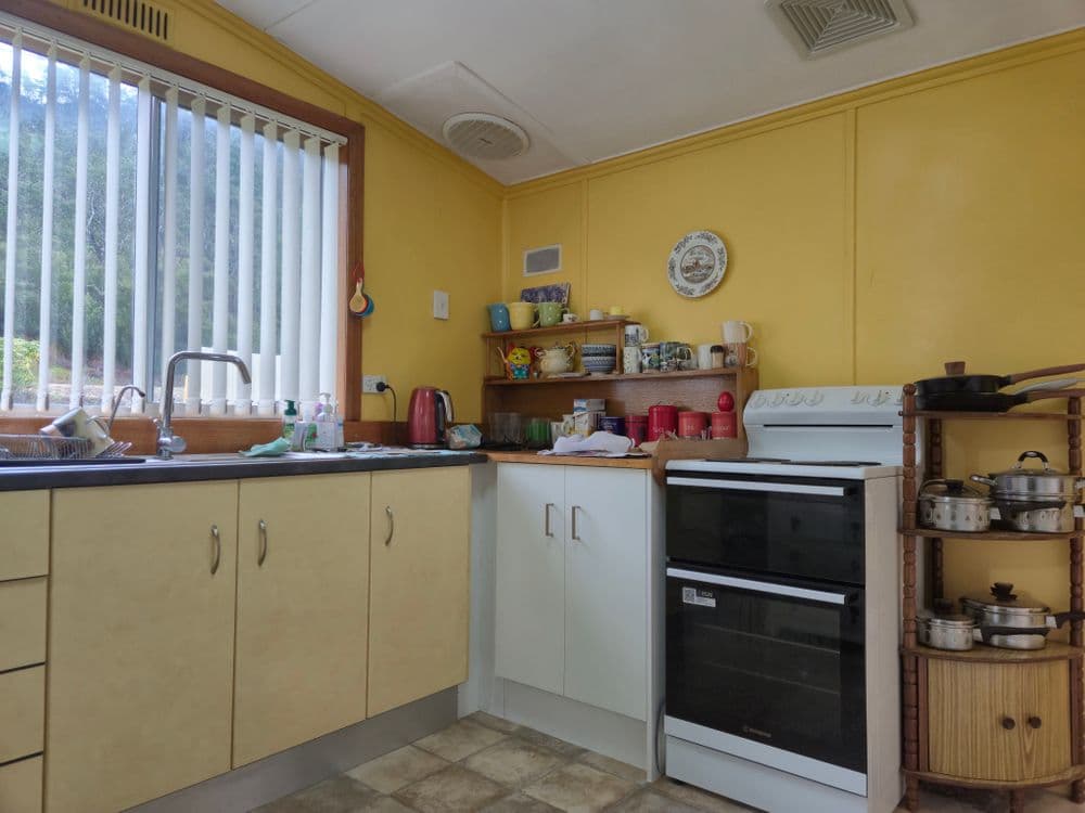 2 Clark Street, QUEENSTOWN, TAS 7467, Queenstown - Thumbnail 5