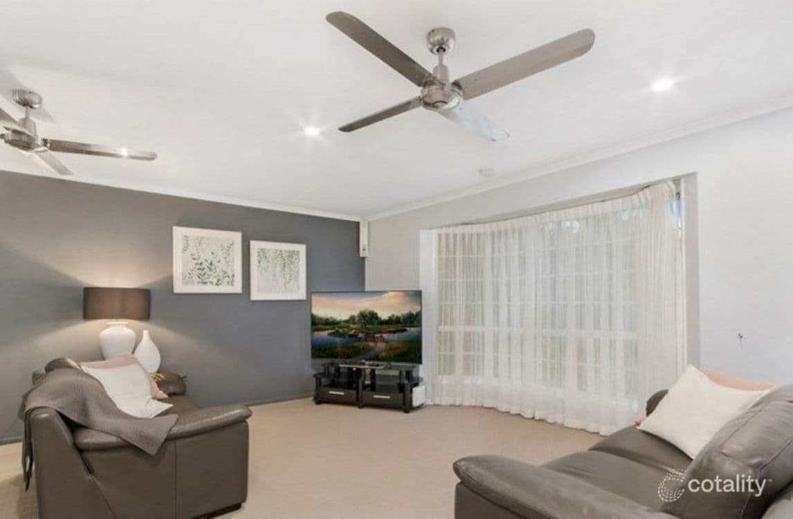 89 Macquarie Avenue, Molendinar, QLD 4214, Molendinar - Thumbnail 4